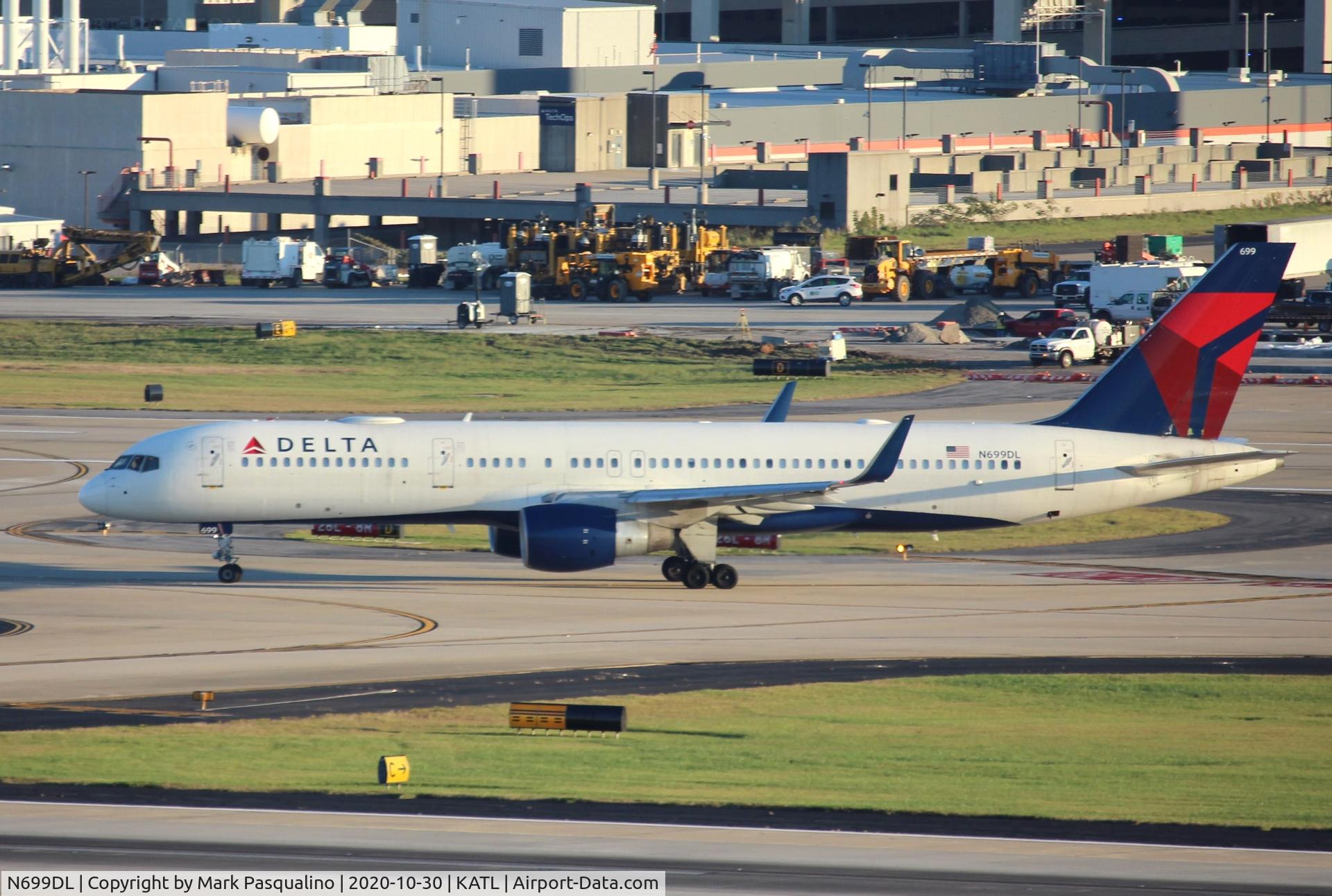 N699DL, 1999 Boeing 757-232 C/N 29970, Boeing 757-232