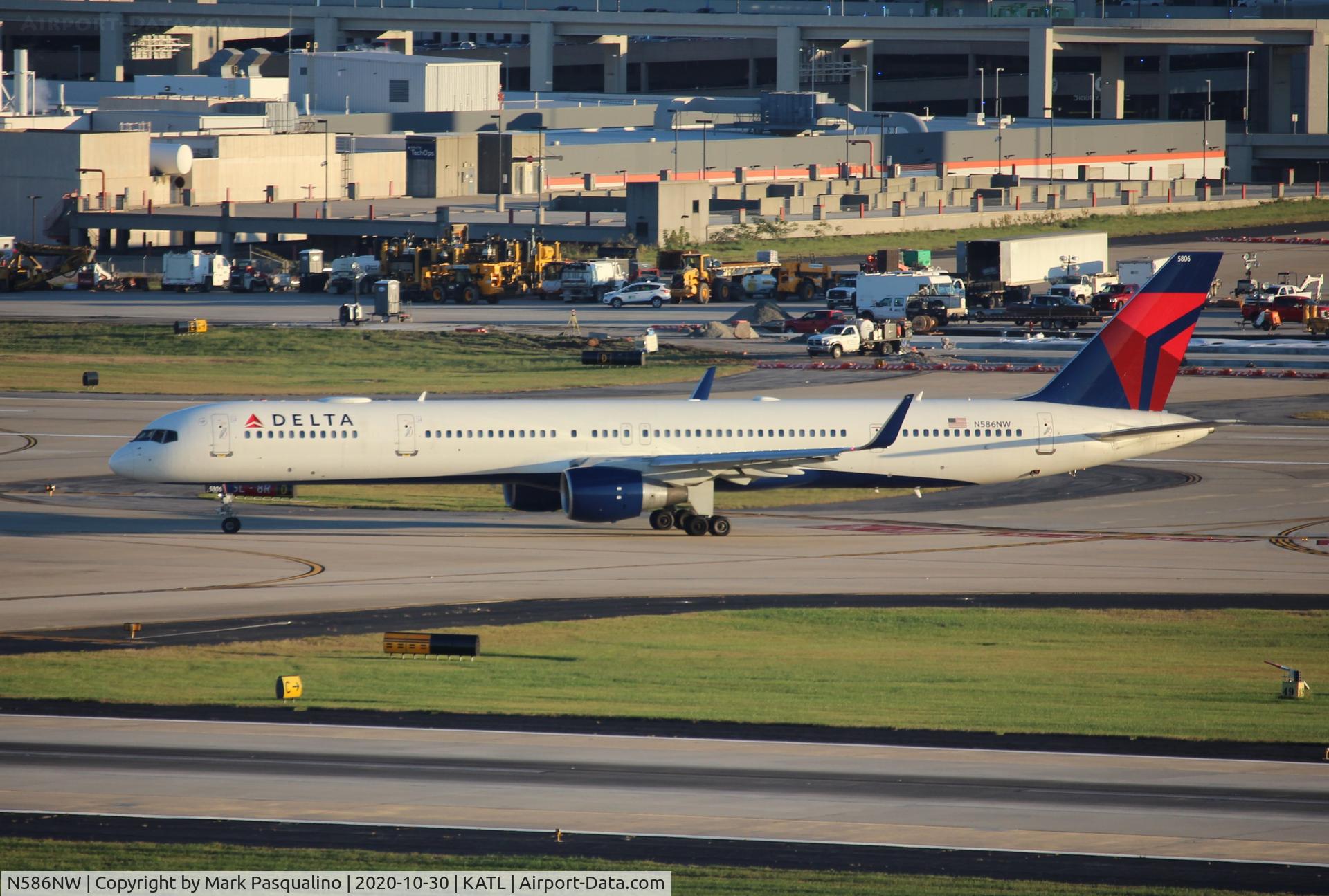N586NW, 2002 Boeing 757-351 C/N 32987, Boeing 757-351