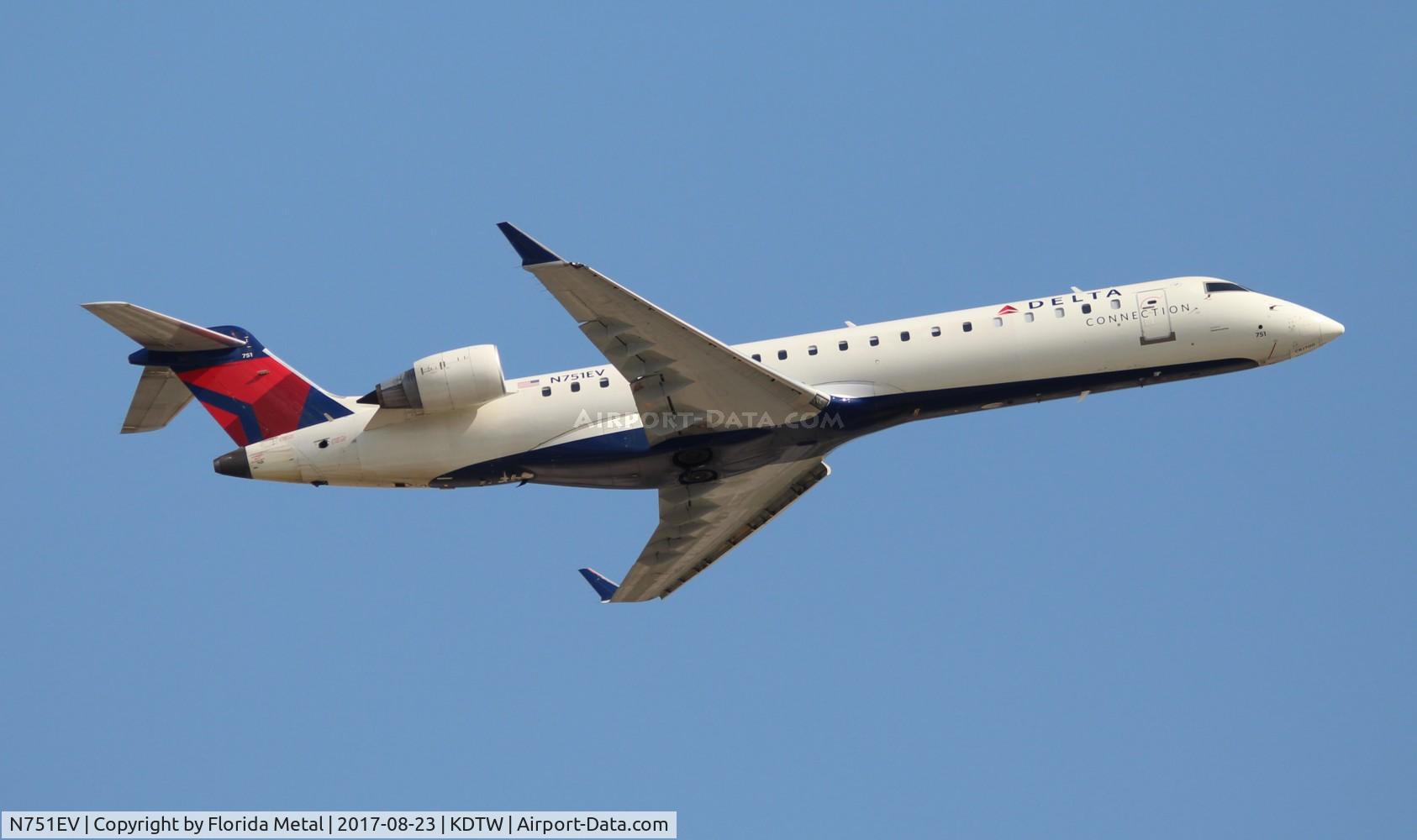 N751EV, 2004 Bombardier CRJ-701 (CL-600-2C10) Regional Jet C/N 10163, DTW spotting 2017