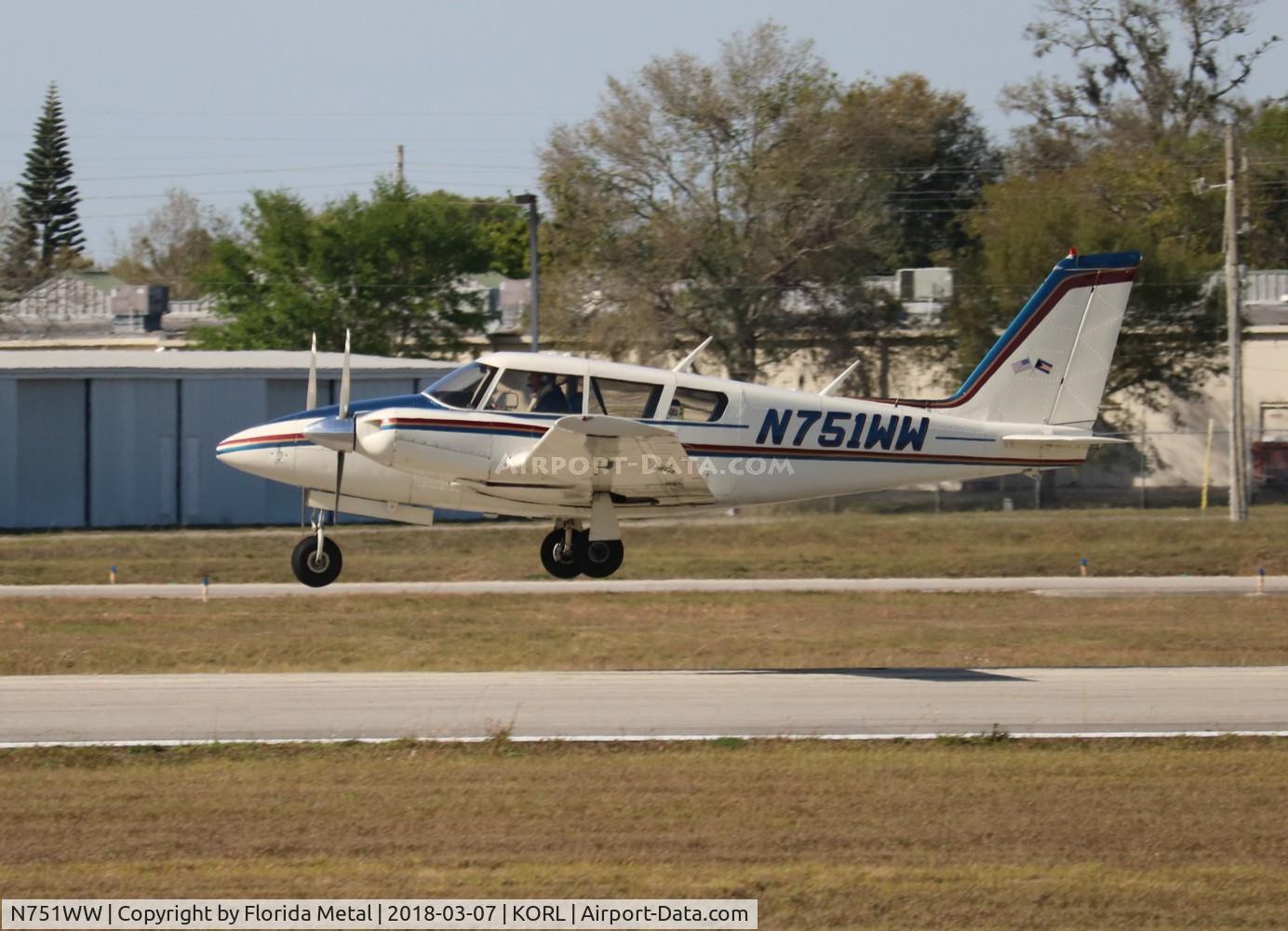 N751WW, 1967 Piper PA-30 Twin Comanche C/N 30-1449, ORL spotting 2018