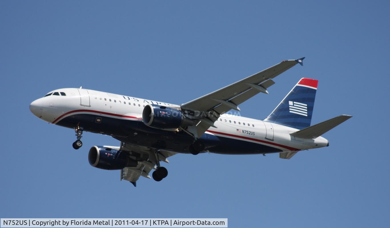 N752US, 2000 Airbus A319-112 C/N 1319, TPA spotting 2011