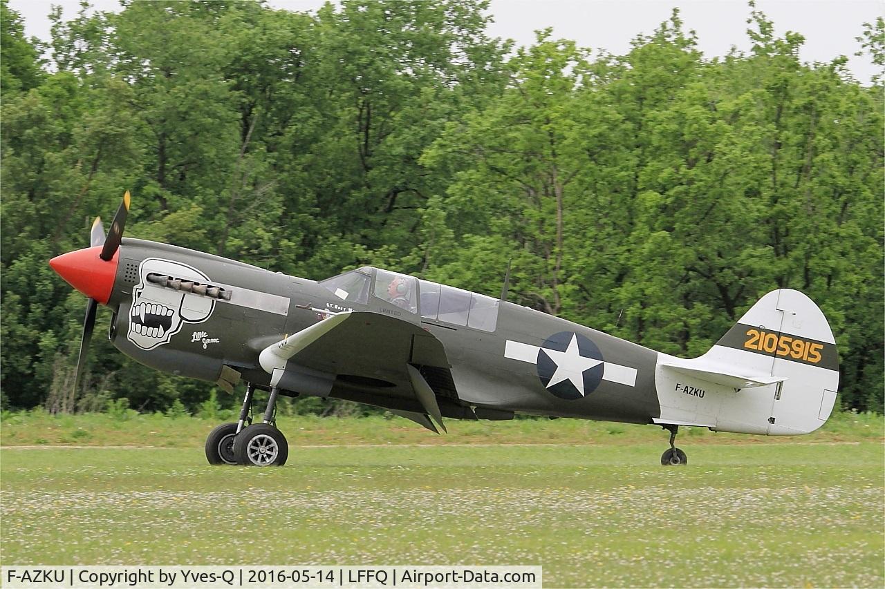 F-AZKU, 1942 Curtiss P-40N Warhawk C/N 29677, Curtiss P-40N Warhawk, Landing rwy 28, La Ferté-Alais (LFFQ) Air show 2016