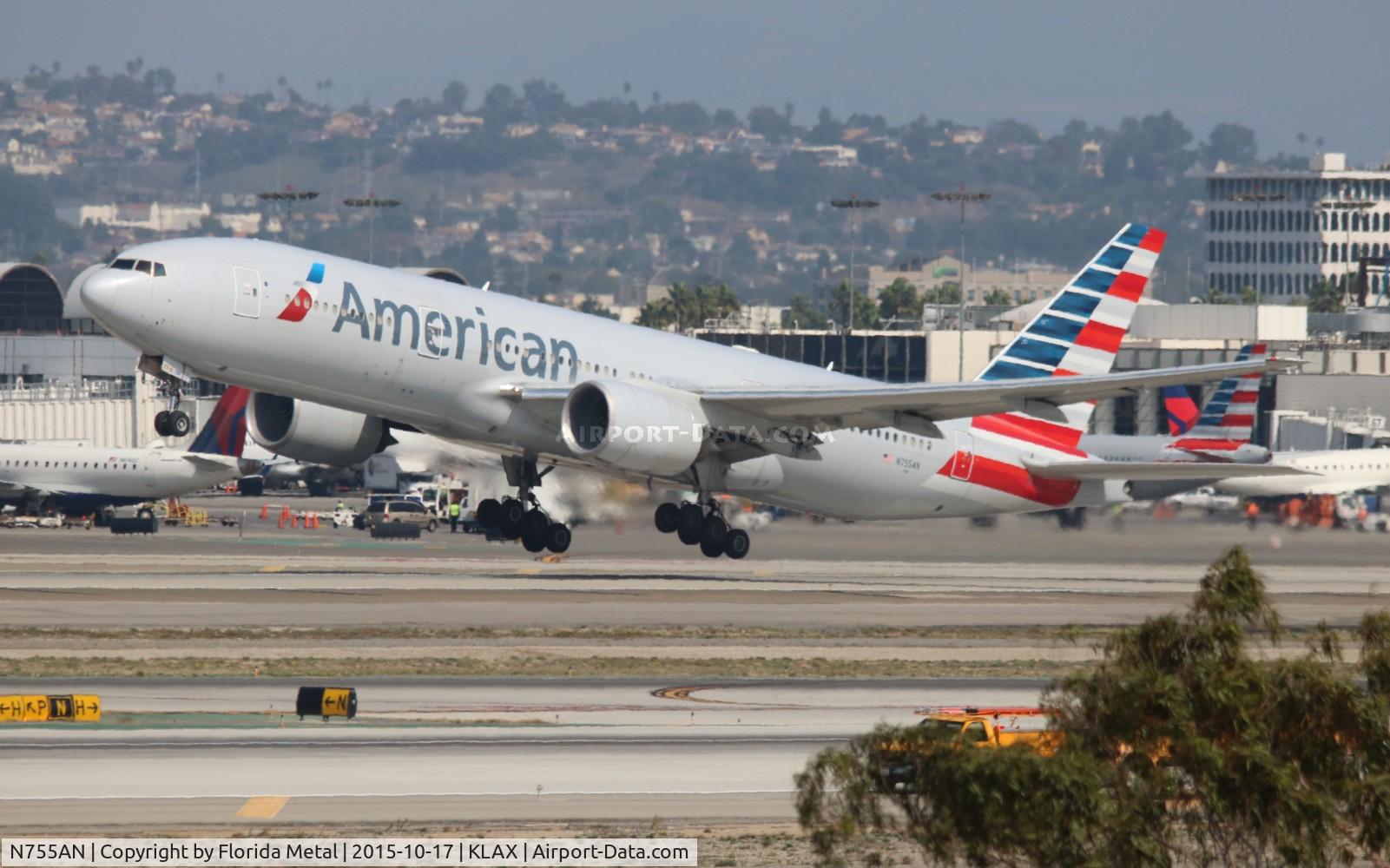 N755AN, 2001 Boeing 777-223 C/N 30263, LAX spotting 2015