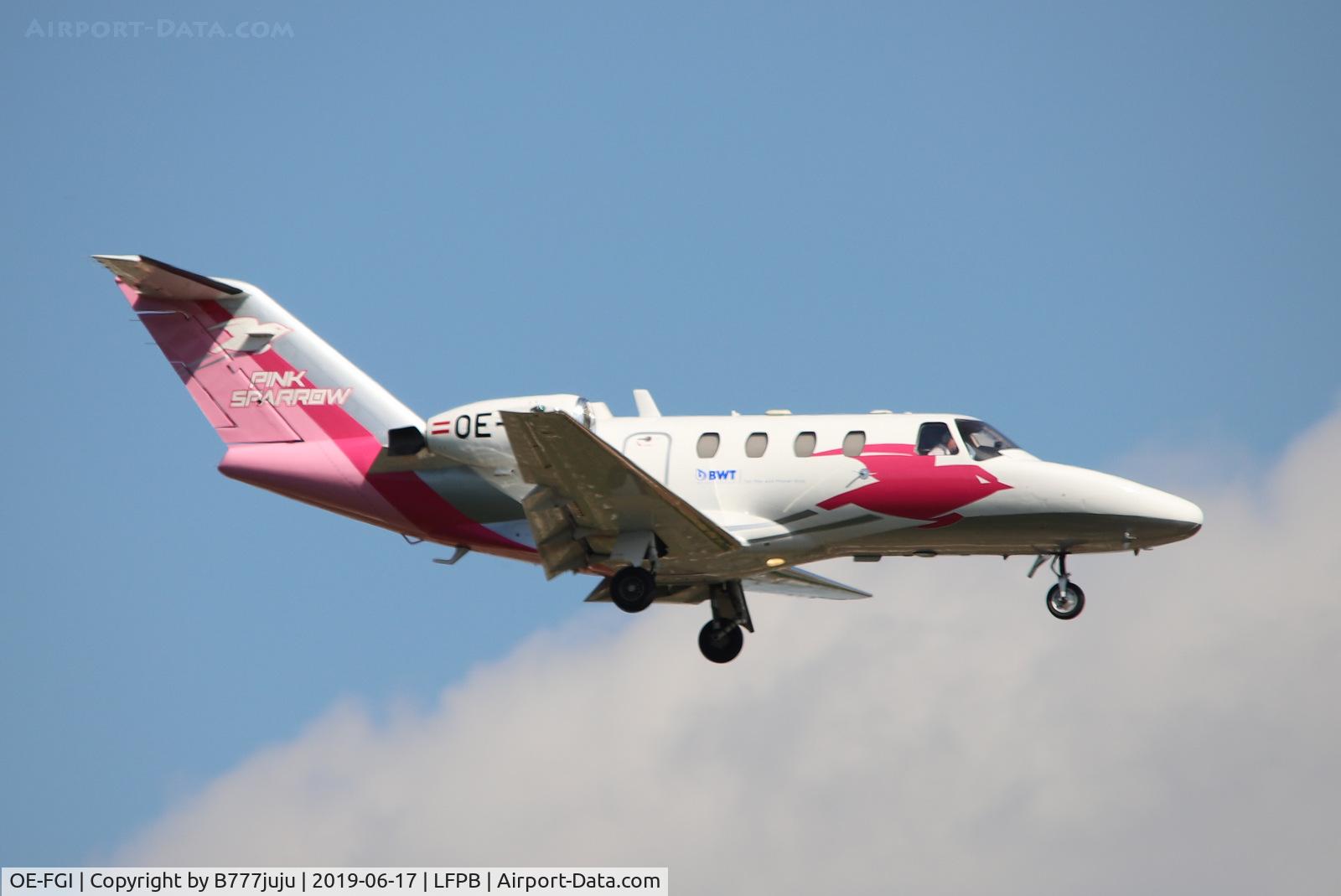 OE-FGI, 1998 Cessna 525 CitationJet C/N 525-0254, at Le Bourget
