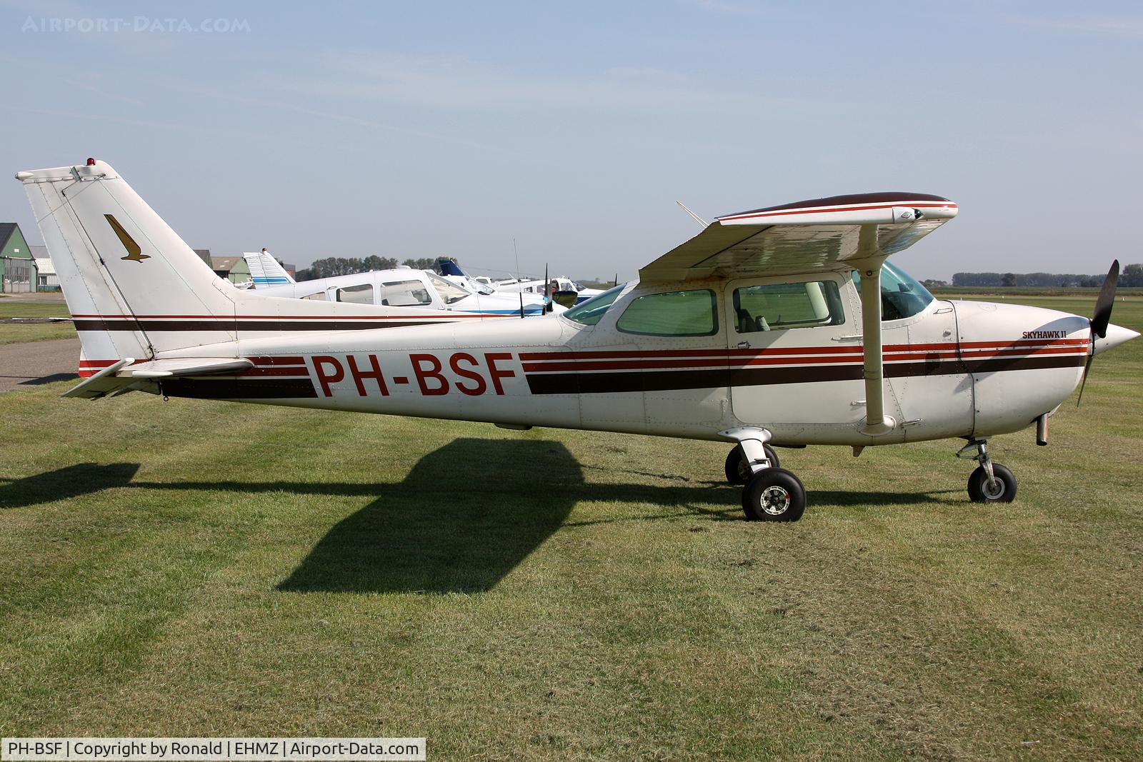 PH-BSF, 1979 Cessna 172N C/N 17272710, at ehmz