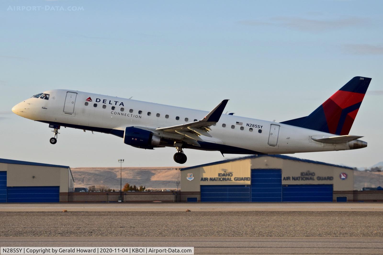 N285SY, 2018 Embraer ERJ-175LL (ERJ-170-200LL) C/N 17000751, Take off from 10L.