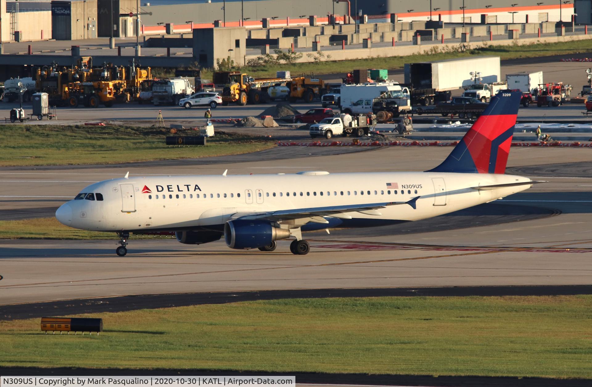 N309US, 1990 Airbus A320-211 C/N 118, Airbus A320-211
