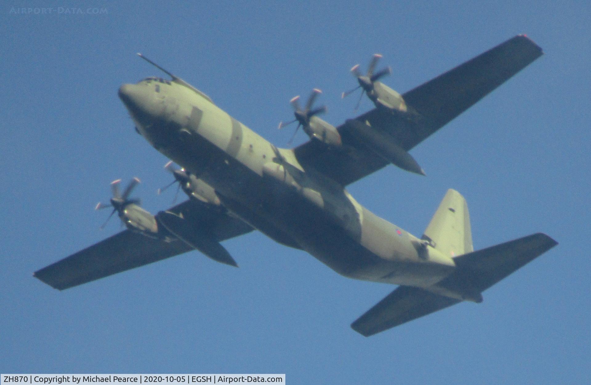 ZH870, 1997 Lockheed Martin C-130J-30 Hercules C.4 C/N 382-5445, Overflying NWI on circuit training.
