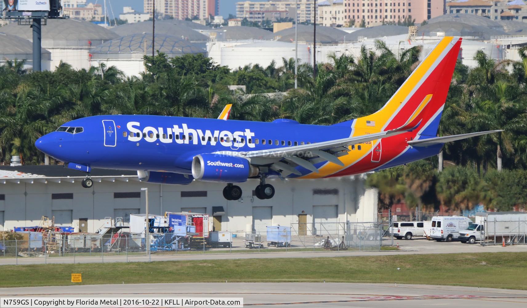 N759GS, 1999 Boeing 737-7H4 C/N 30544, FLL Spotting 2016
