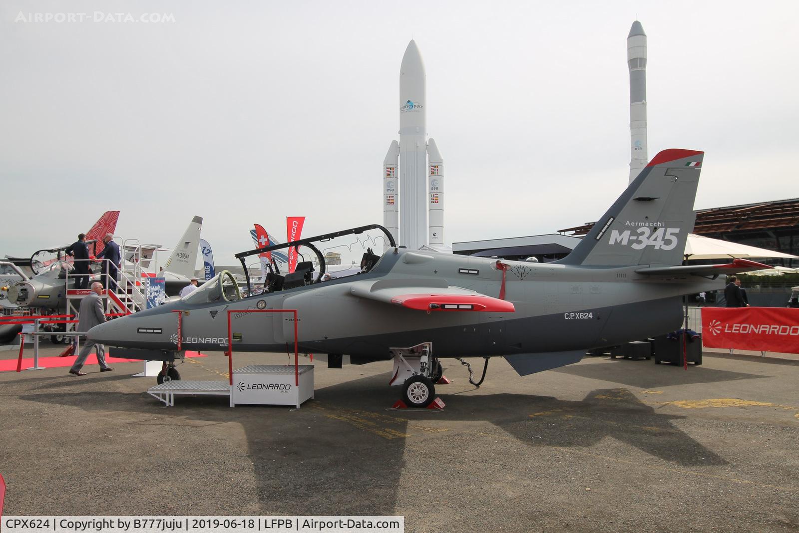 CPX624, Alenia Aermacchi M-345 HET C/N 001, on display SIAE 2019