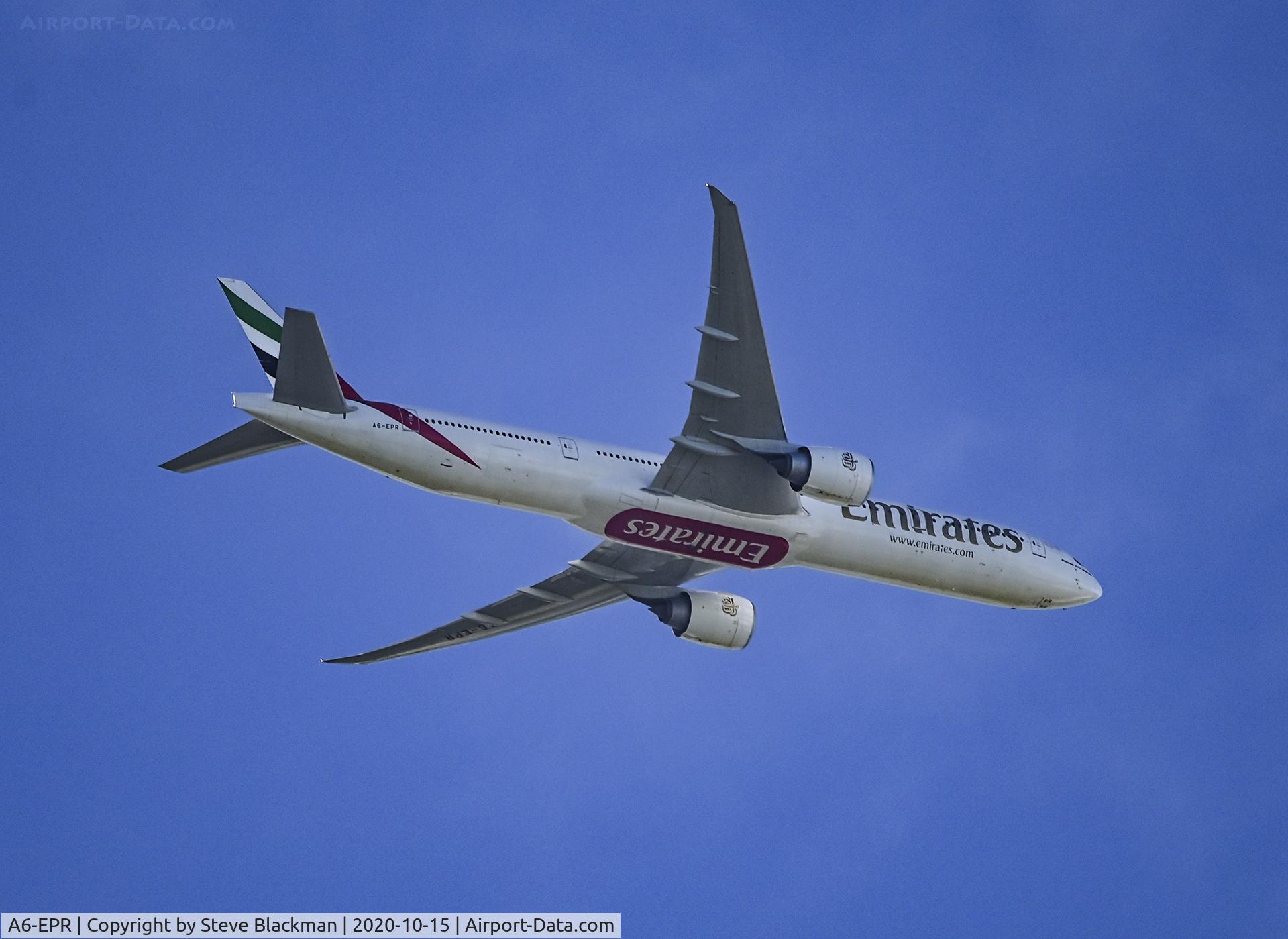A6-EPR, 2016 Boeing 777-31H/ER C/N 42337, Over Napton, Warwickshire, UK