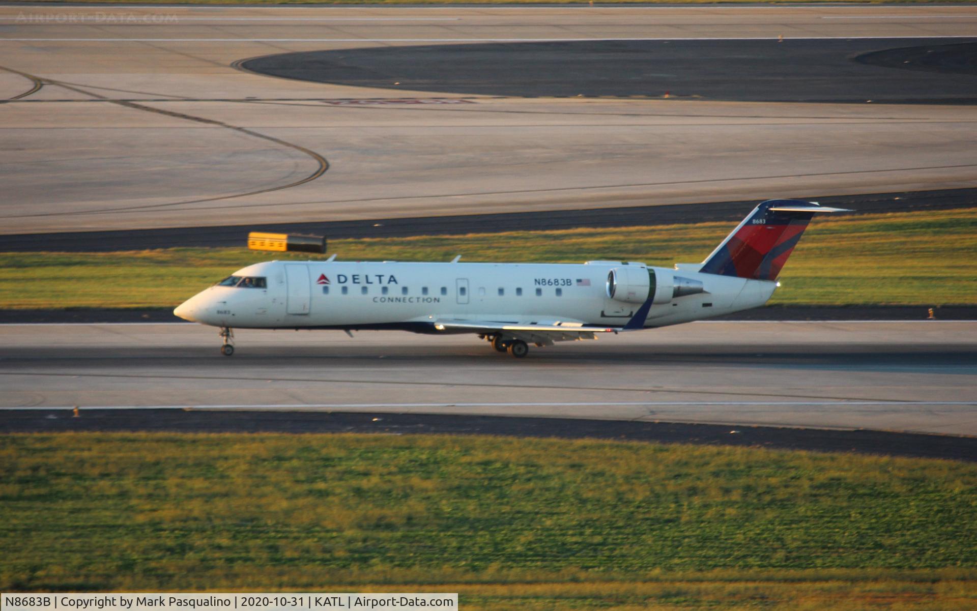 N8683B, 2002 Bombardier CRJ-200 (CL-600-2B19) C/N 7683, CL-600-2B19