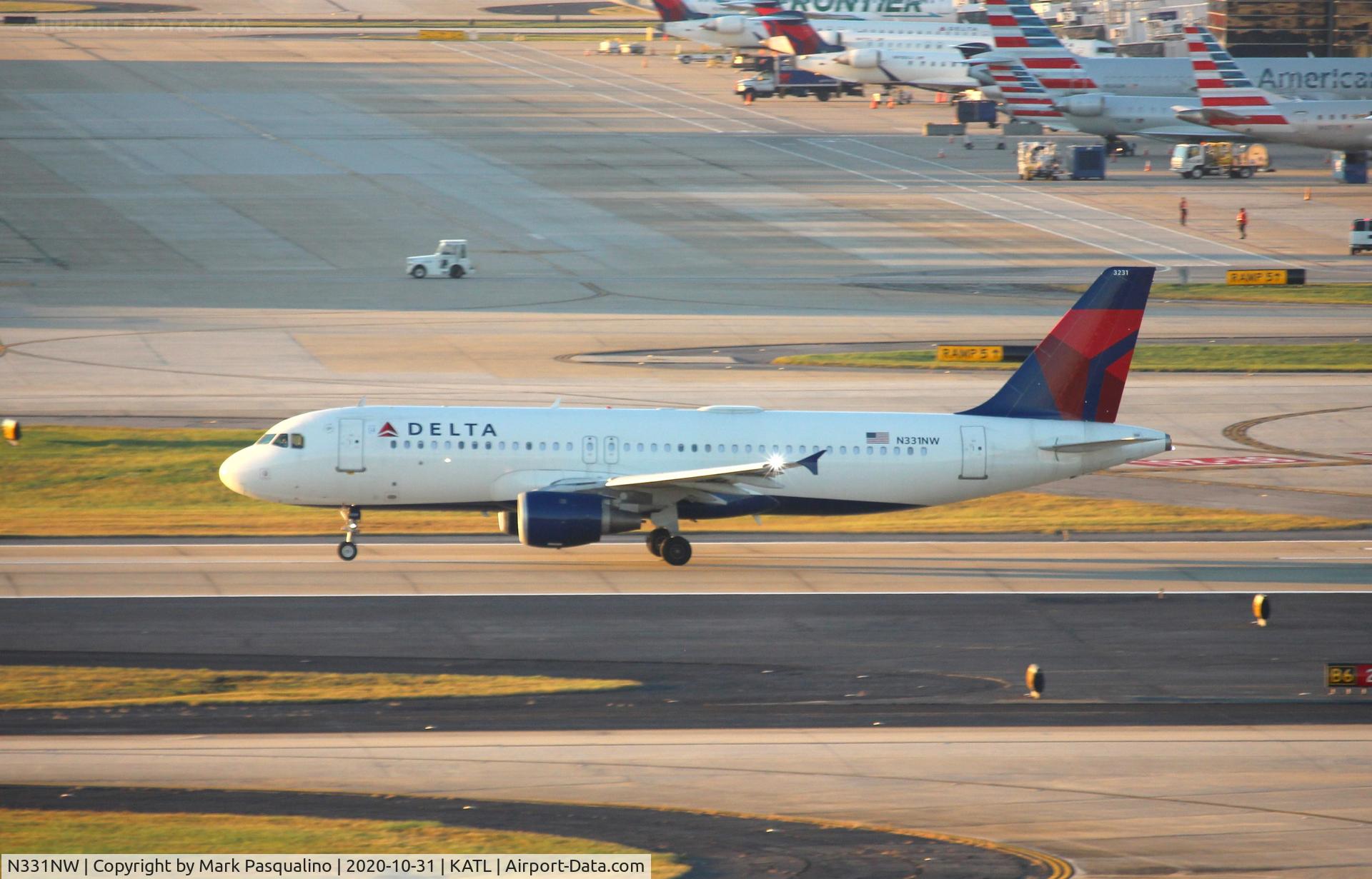 N331NW, 1992 Airbus A320-211 C/N 318, Airbus A320-211