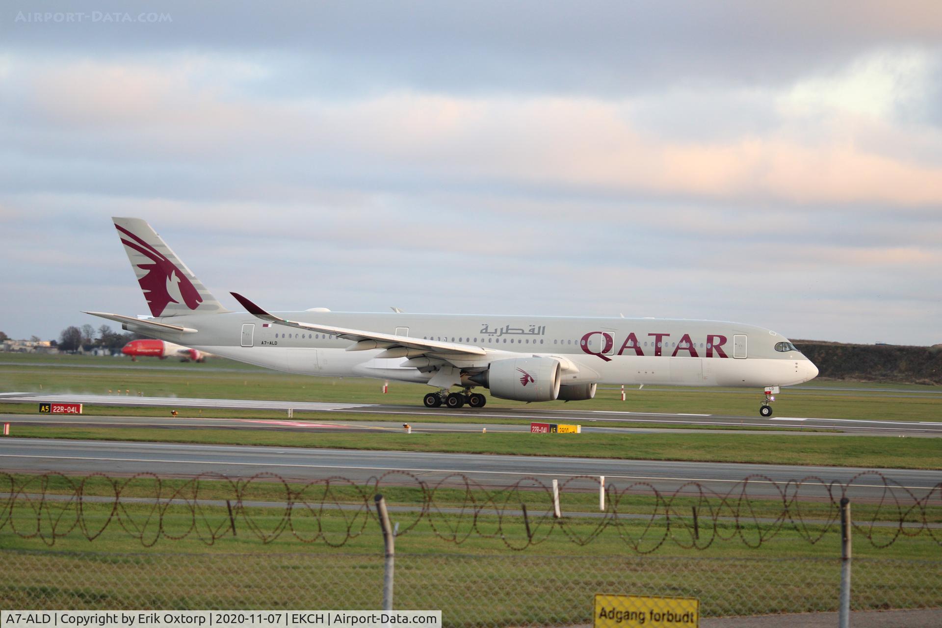 A7-ALD, 2015 Airbus A350-941 C/N 010, A7-ALD taking off rw 22R