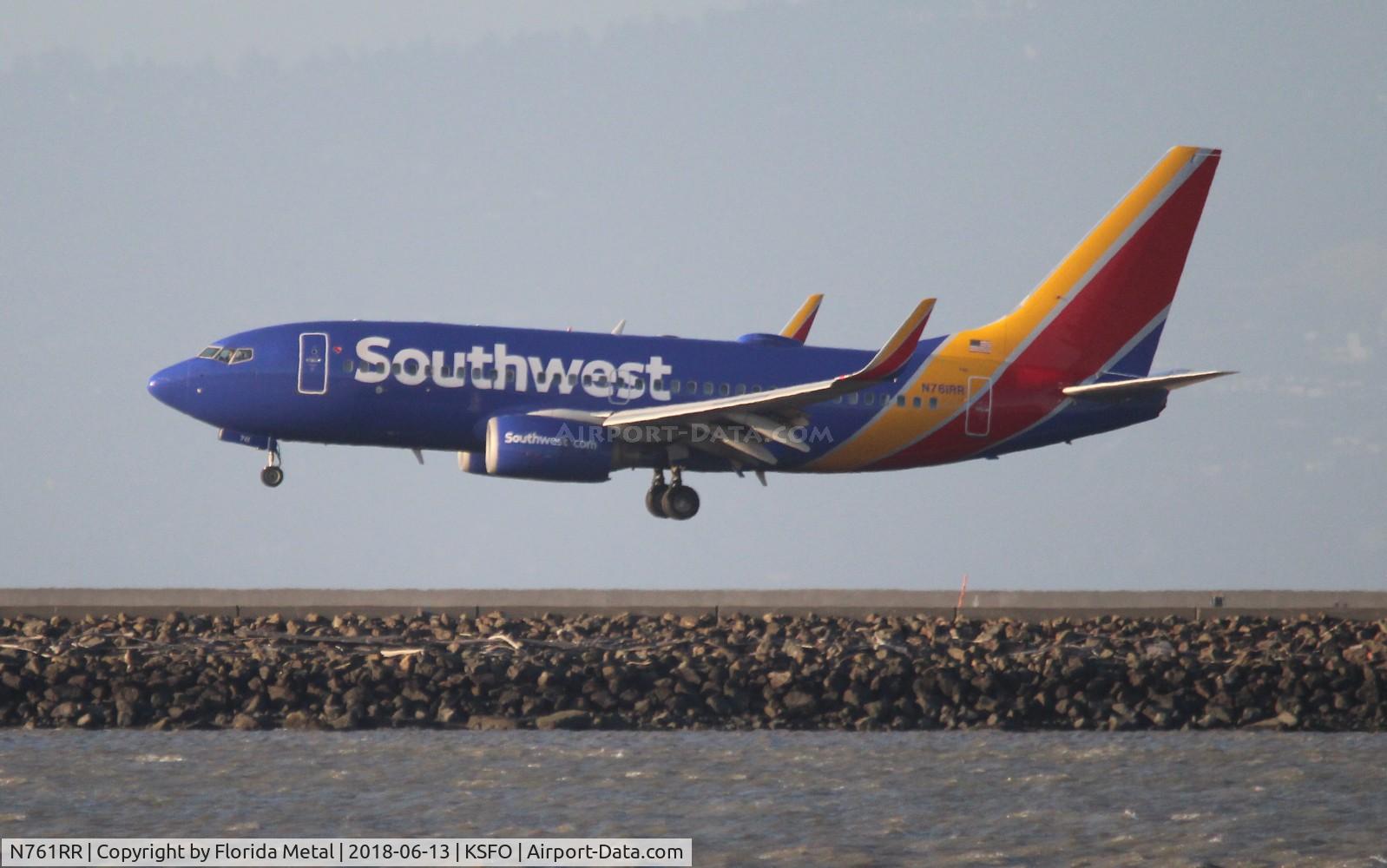 N761RR, 2000 Boeing 737-7H4 C/N 27875, SFO spotting 2018