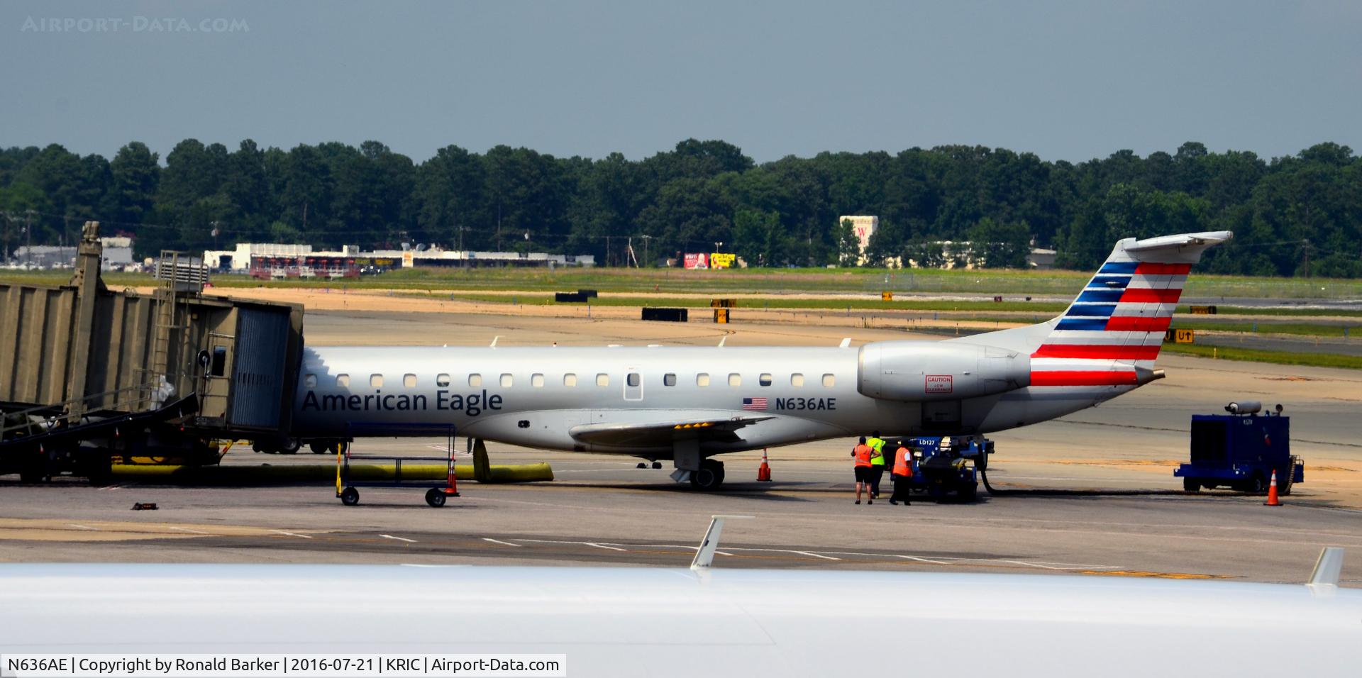 N636AE, 1999 Embraer ERJ-145LR (EMB-145LR) C/N 145160, At the gate Richmond