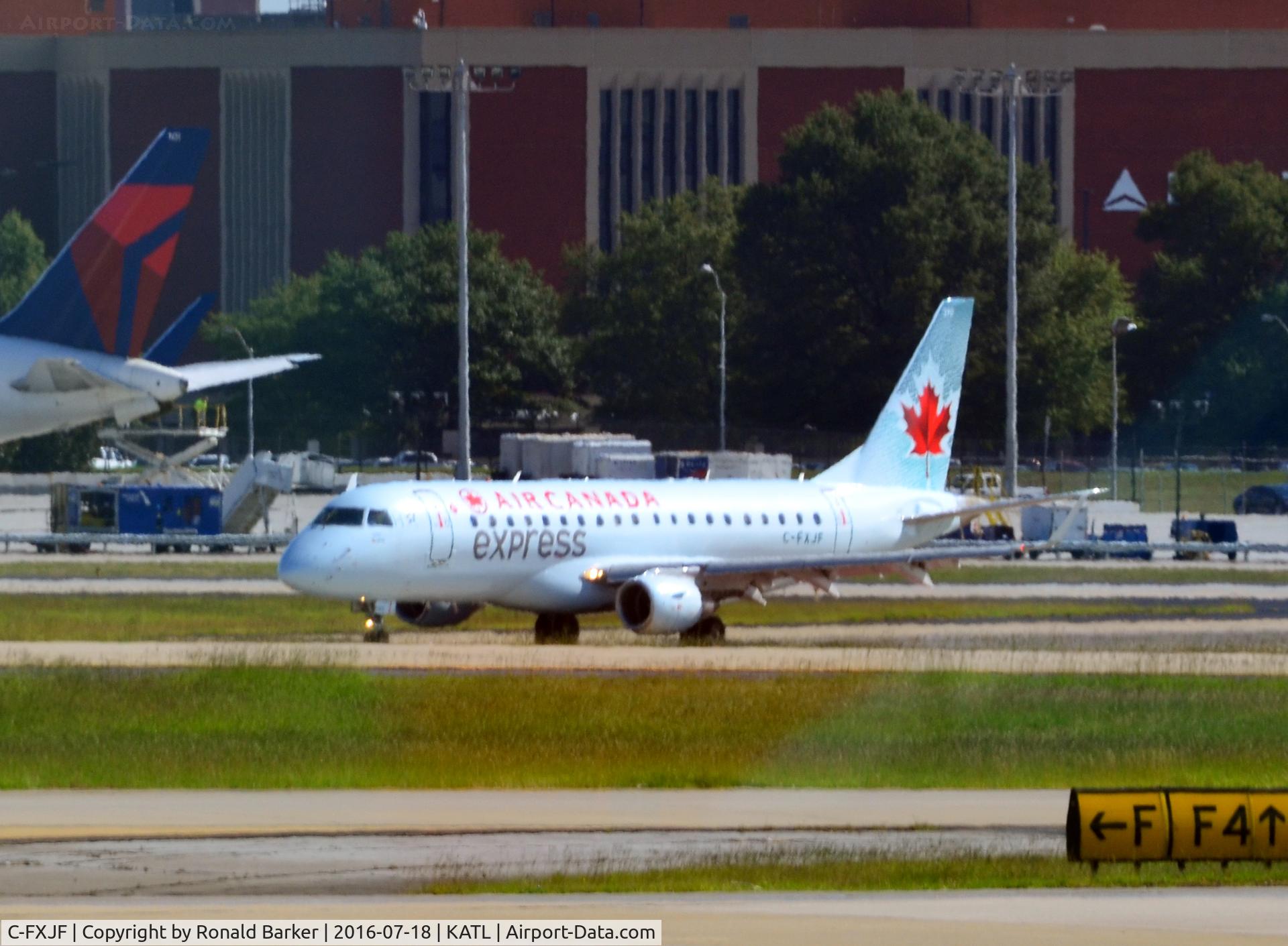 C-FXJF, 2010 Embraer ERJ-170-200LR C/N 304, Landing Atlanta