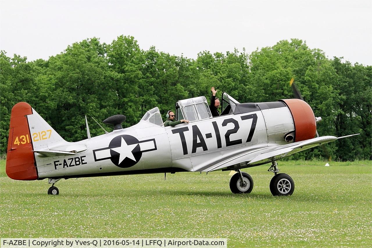F-AZBE, North American AT-6C Harvard IIA C/N 88-12127, North American AT-6C Harvard IIA, Taxiing, La Ferté-Alais airfield (LFFQ) Airshow 2016