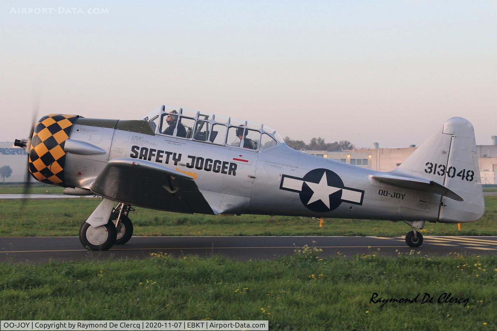 OO-JOY, 1944 North American AT-6D Texan C/N 121-42228, OO-JOY at Wevelgem.