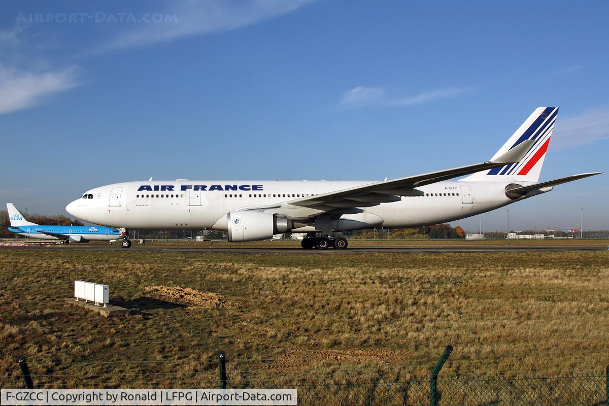 F-GZCC, 2002 Airbus A330-203 C/N 448, at cdg