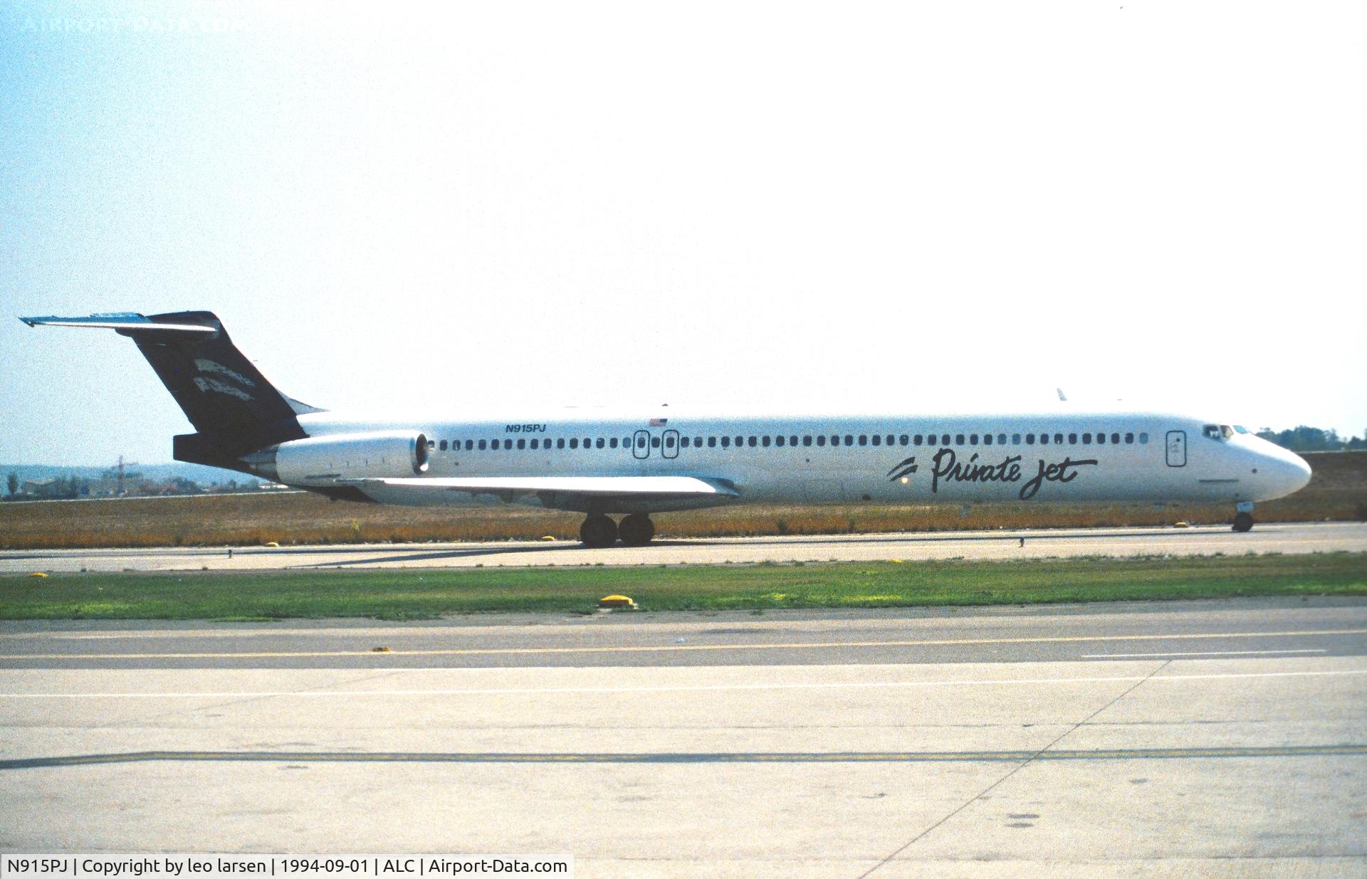 N915PJ, 1988 McDonnell Douglas MD-83 C/N 49618, Alicante 1.9.1994