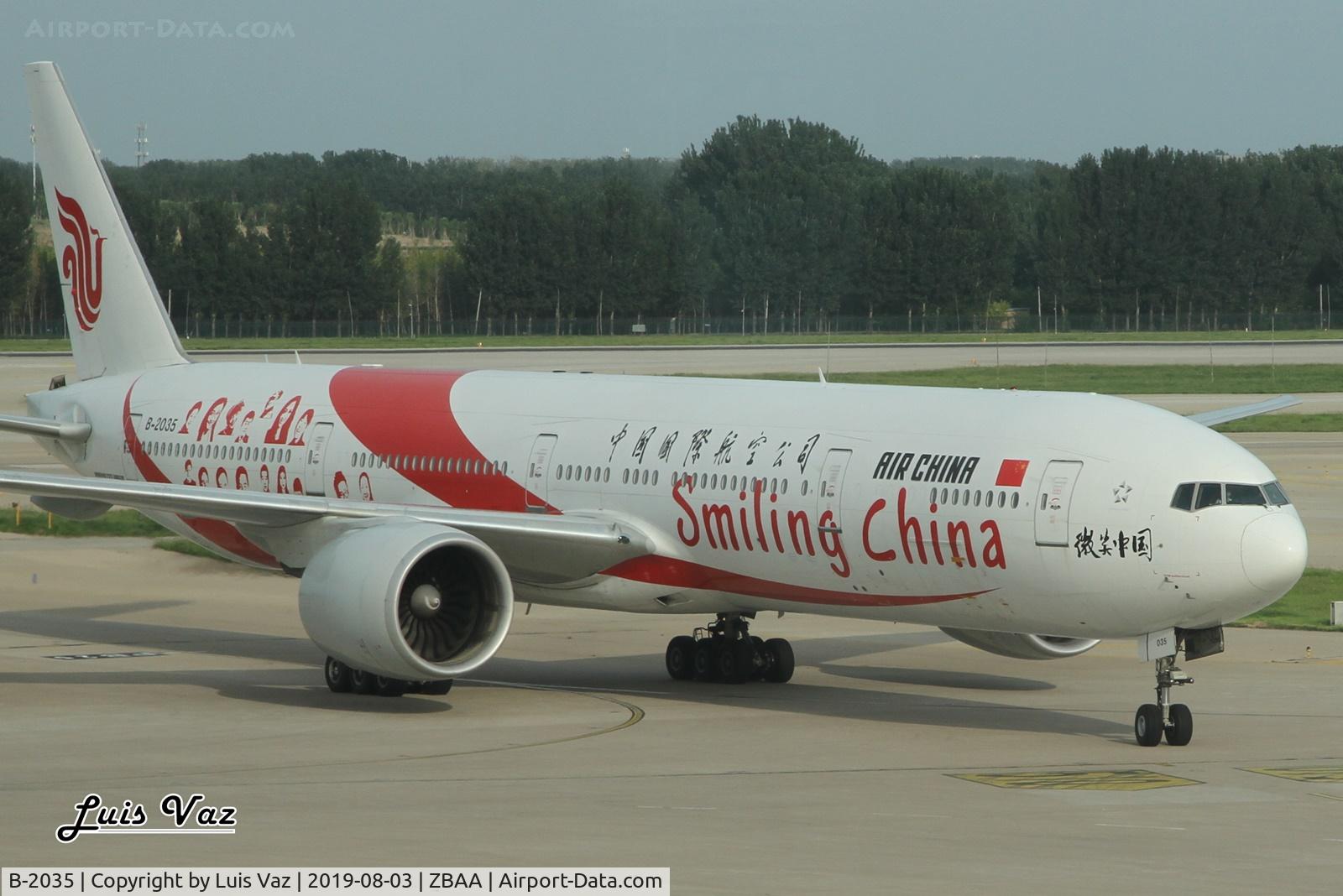 B-2035, 2012 Boeing 777-39L/ER C/N 38674, Smiling China