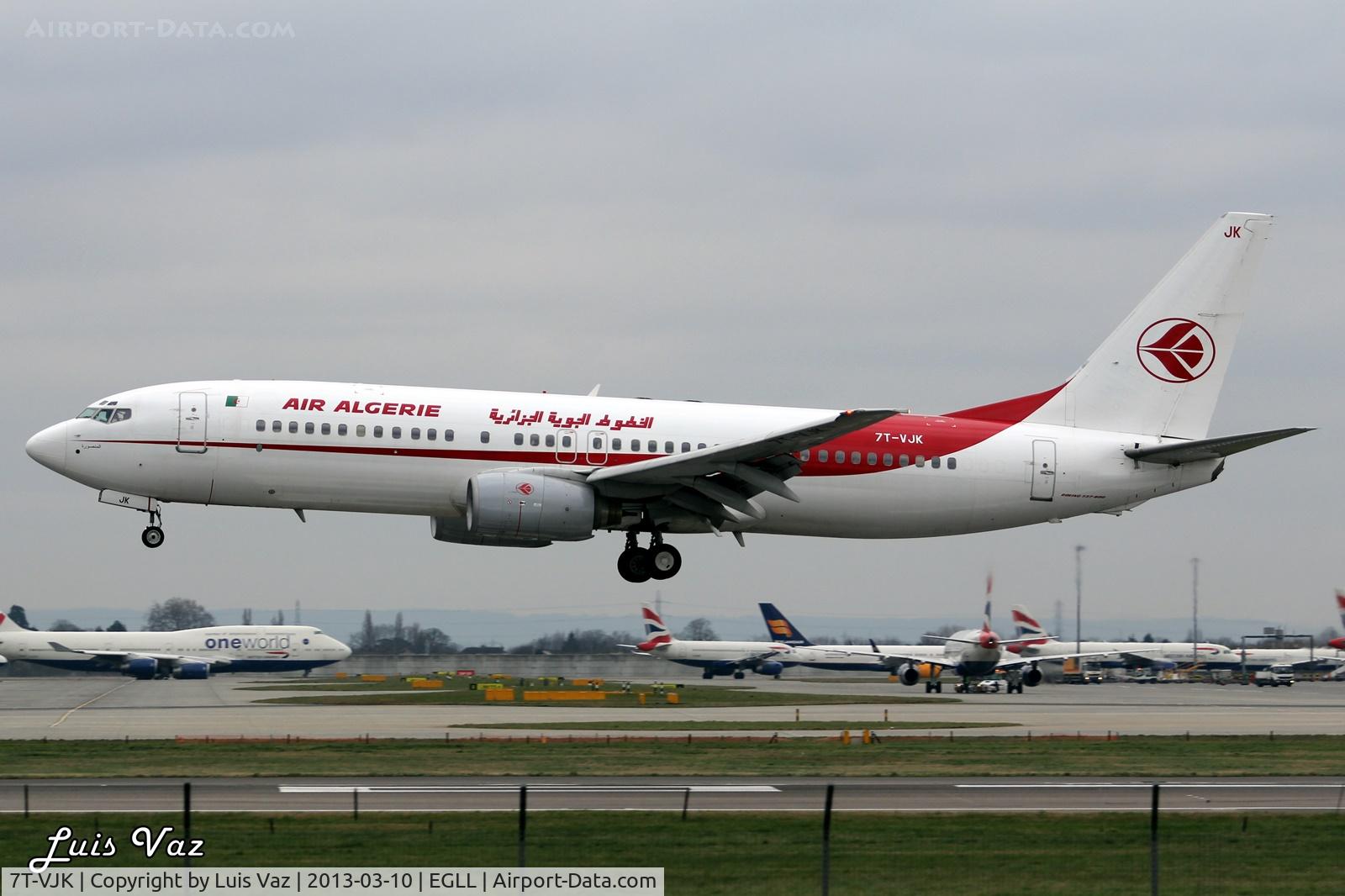7T-VJK, 2000 Boeing 737-8D6 C/N 30203, Air Algerie