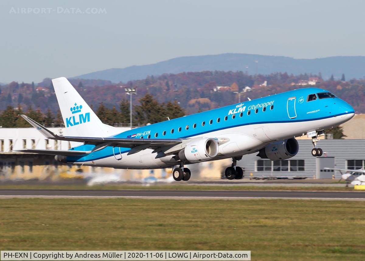 PH-EXN, 2017 Embraer ERJ-175STD (ERJ-170-200) C/N 17000659, Takeoff to Amsterdam.