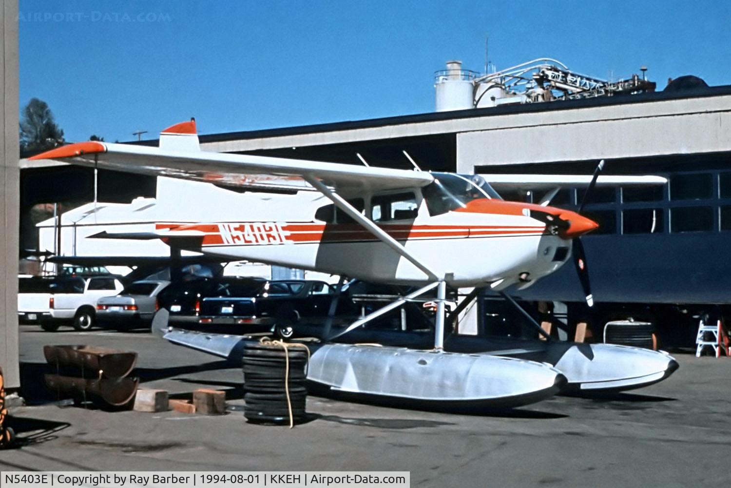 N5403E, 1980 Cessna A185F Skywagon 185 C/N 18503963, N5403E   Cessna A.185F Skywagon 185, [185-03963] Kenmore-Kenmore Air Harbor~N 01/08/1994
