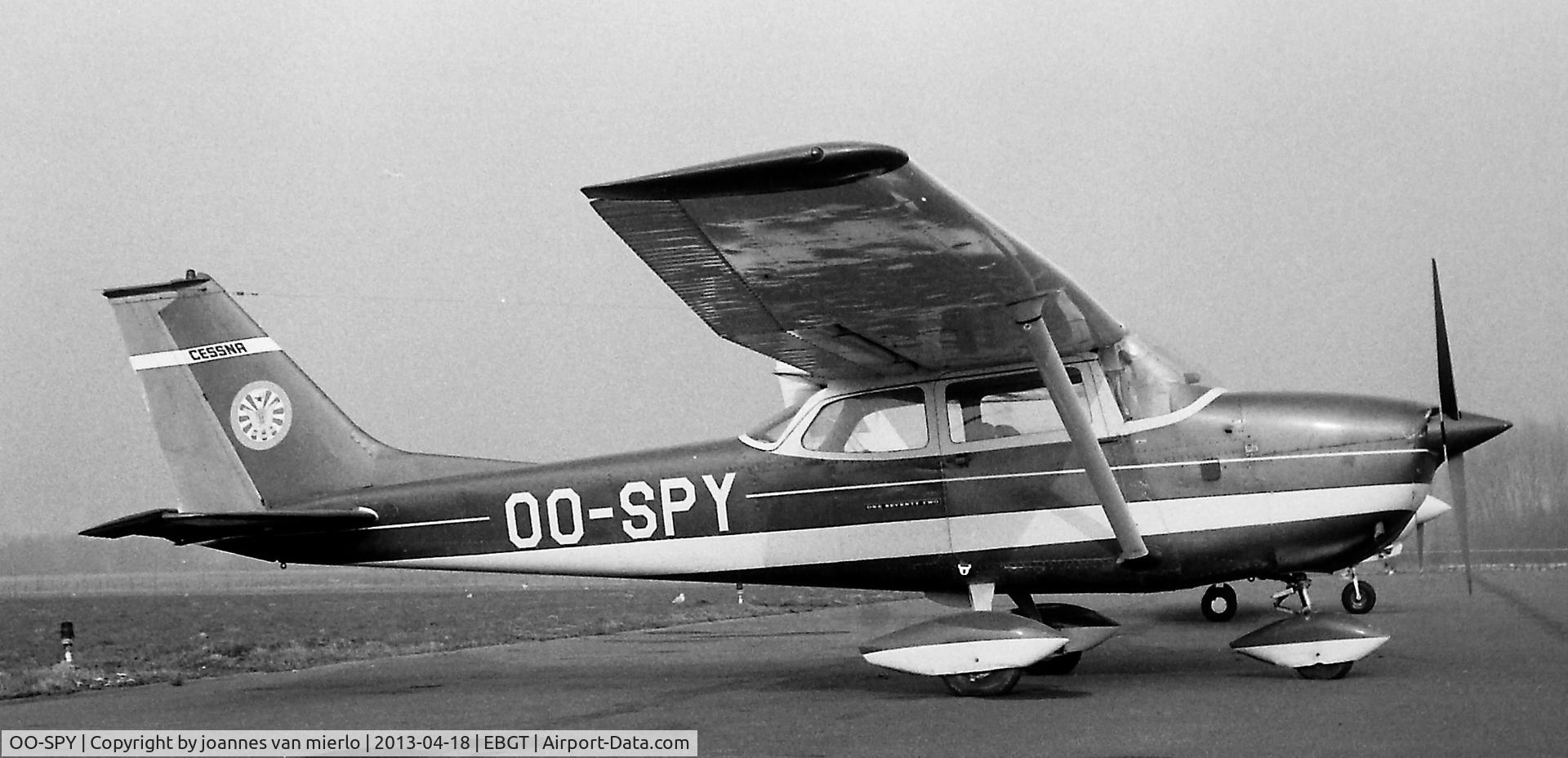OO-SPY, Reims F172H Skyhawk C/N 0569, Long time ago sadly closed airfield og Ghent, Belgium