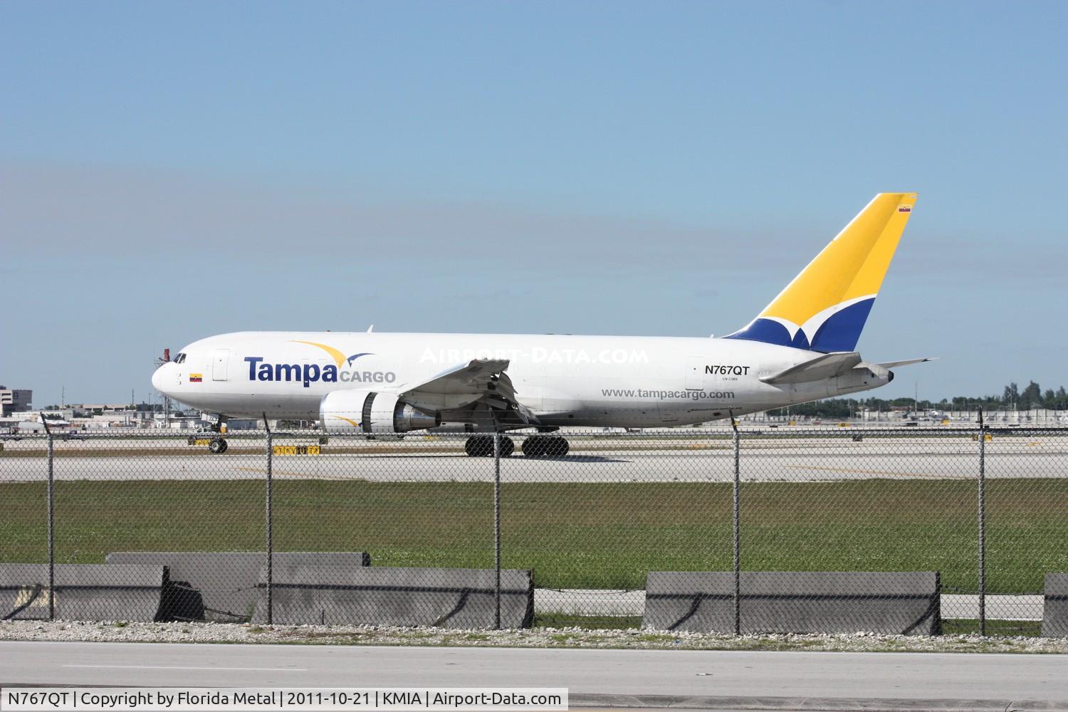 N767QT, 1987 Boeing 767-200/ER C/N 23804, MIA spotting 2011