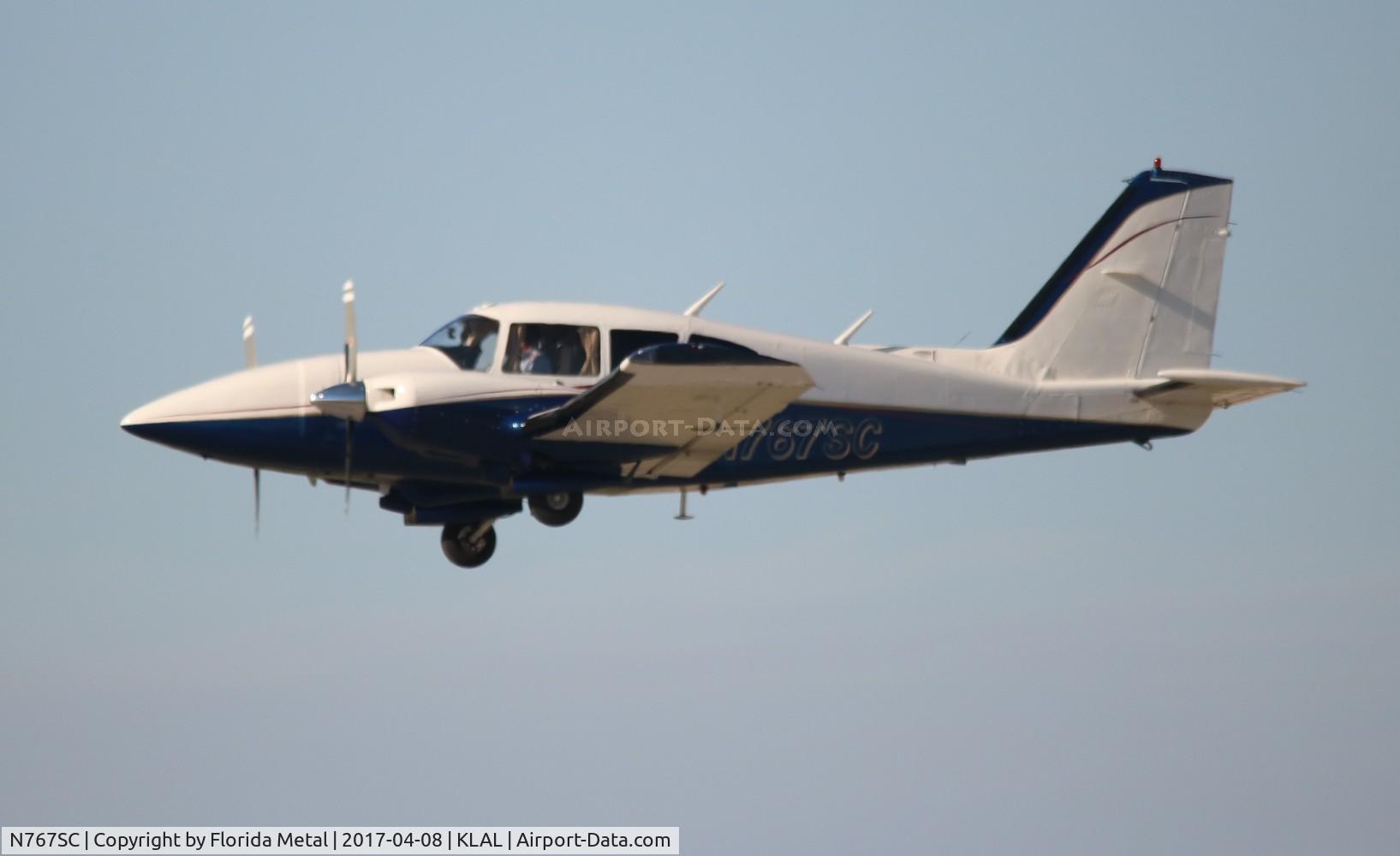 N767SC, 1977 Piper PA-23-250 Aztec C/N 27-7754060, SNF LAL 2017