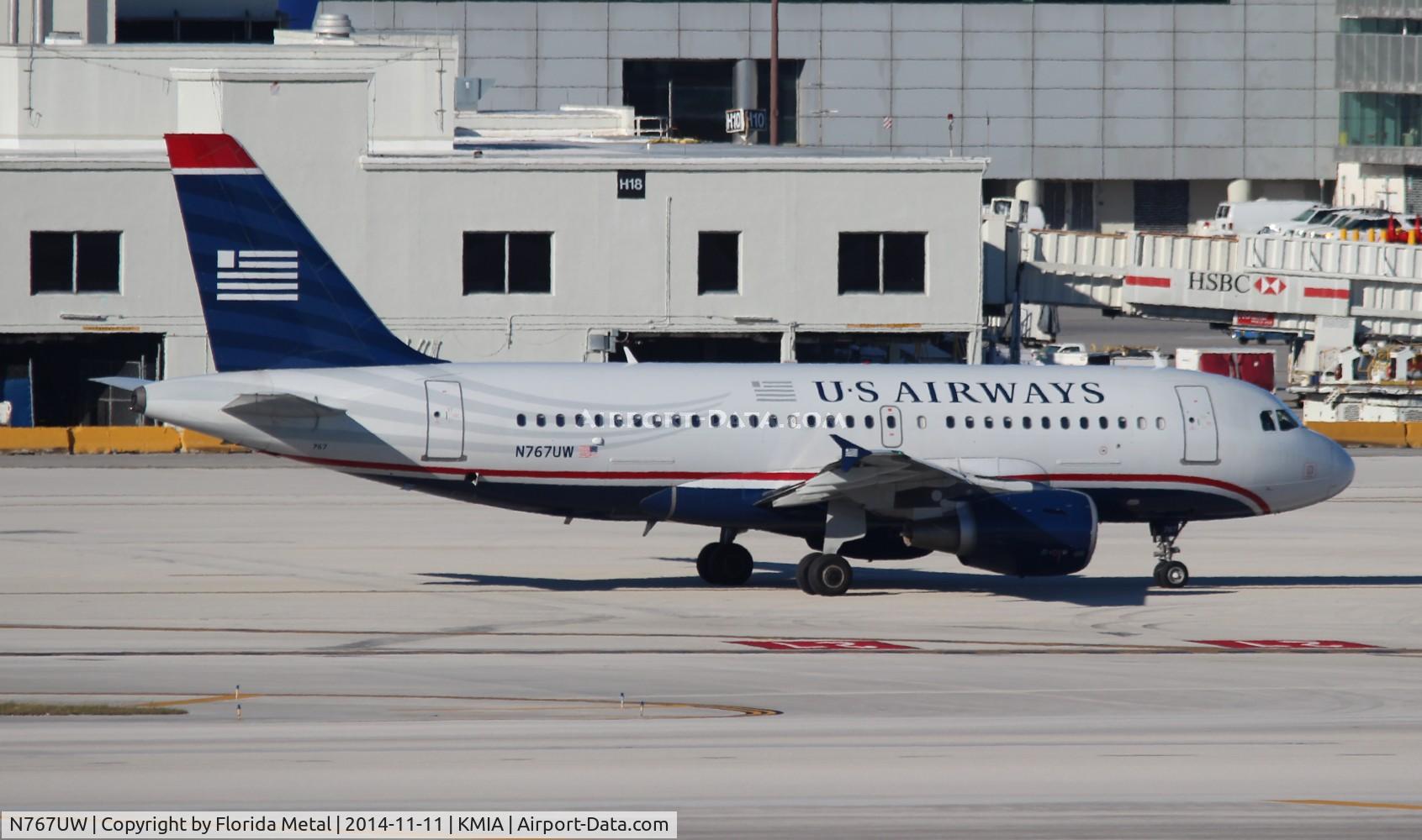 N767UW, 2000 Airbus A319-112 C/N 1382, MIA spotting 2014