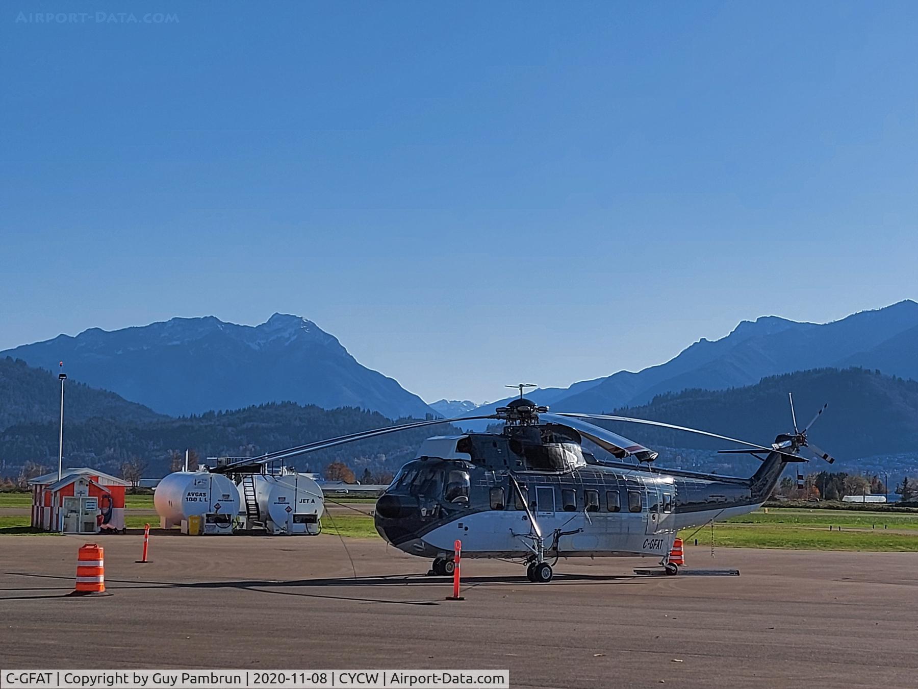 C-GFAT, 1976 Sikorsky S-61N C/N 61754, Waiting for work