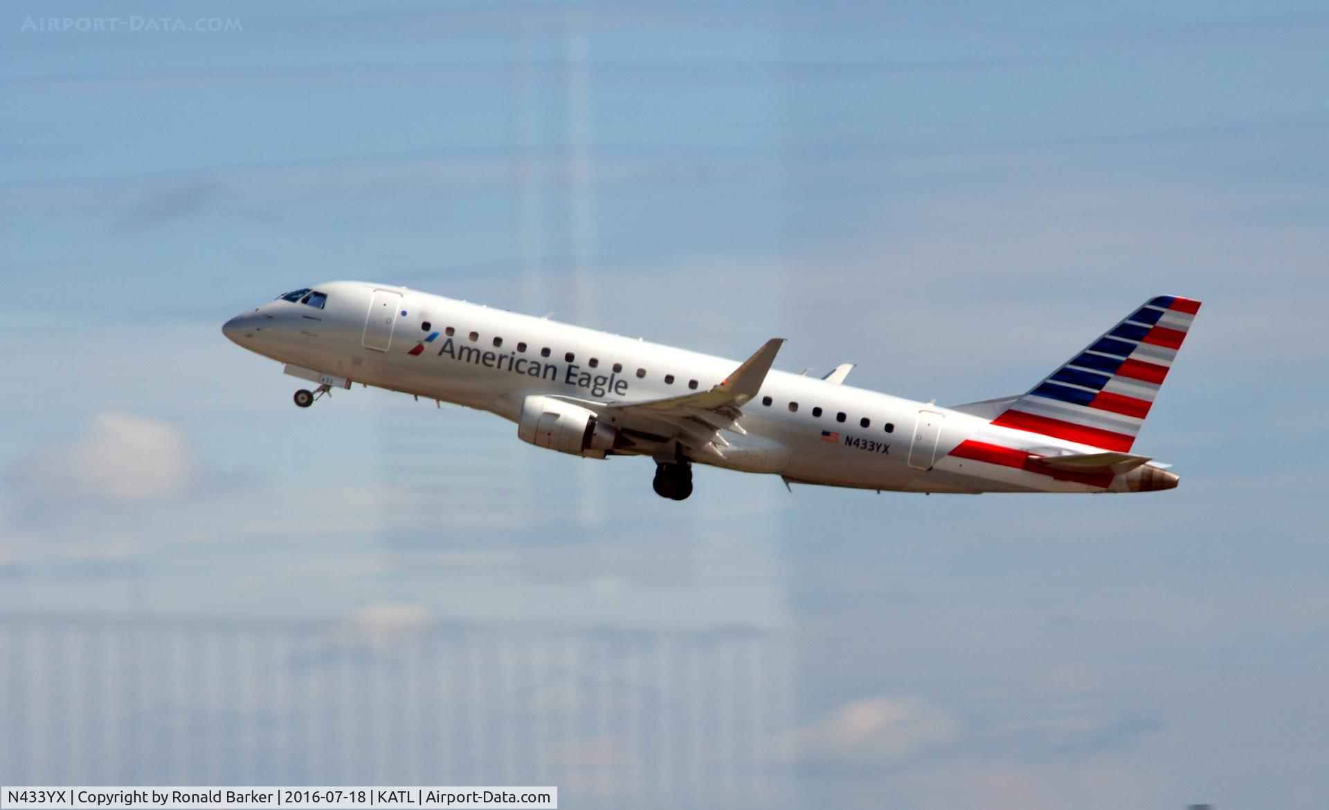 N433YX, 2014 Embraer 175LR (ERJ-170-200LR) C/N 17000417, Takeoff Atlanta