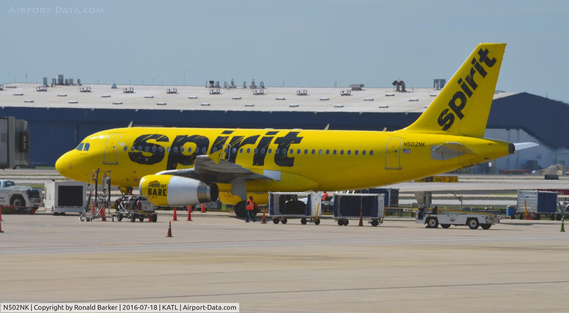 N502NK, 2005 Airbus A319-132 C/N 2433, At the gate Atlanta