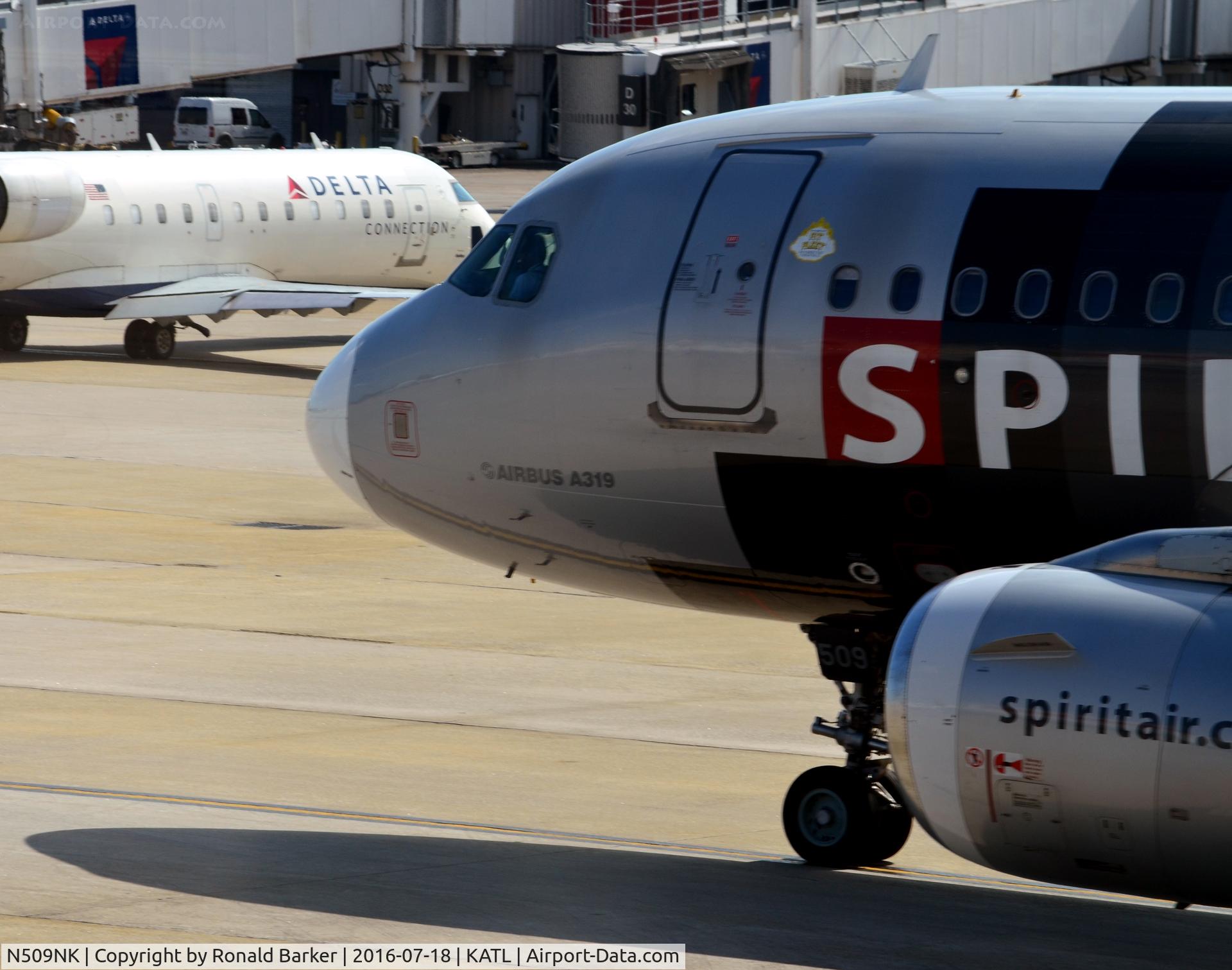 N509NK, 2005 Airbus A319-132 C/N 2603, Nose of N509NK taxi Atlanta