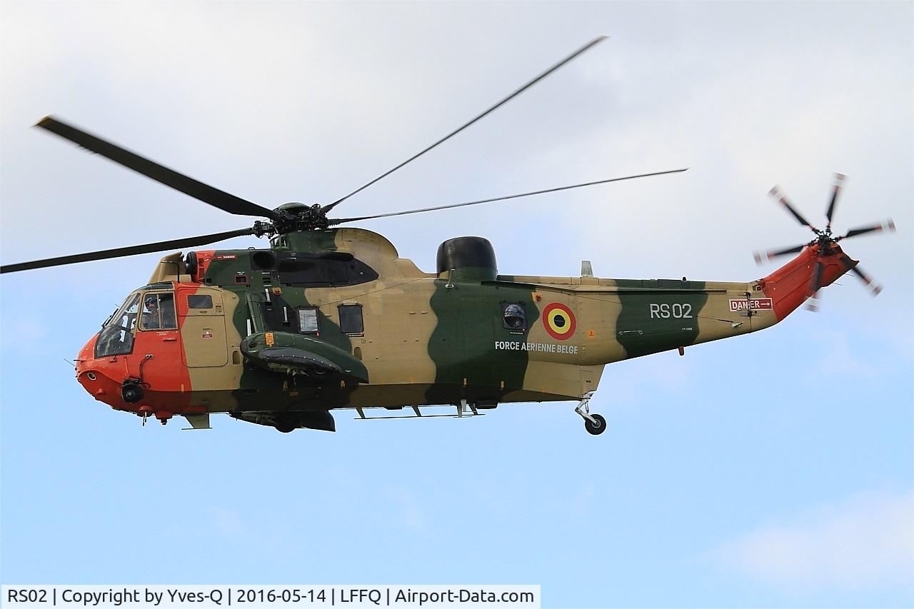 RS02, 1976 Westland Sea King Mk.48 C/N WA832, Westland Sea King Mk.48, On display, La Ferté-Alais airfield (LFFQ) Air show 2016