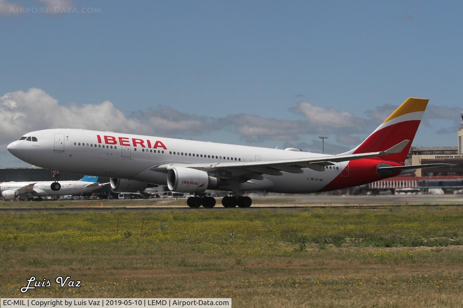 EC-MIL, 2015 Airbus A330-302 C/N 1694, Iberia