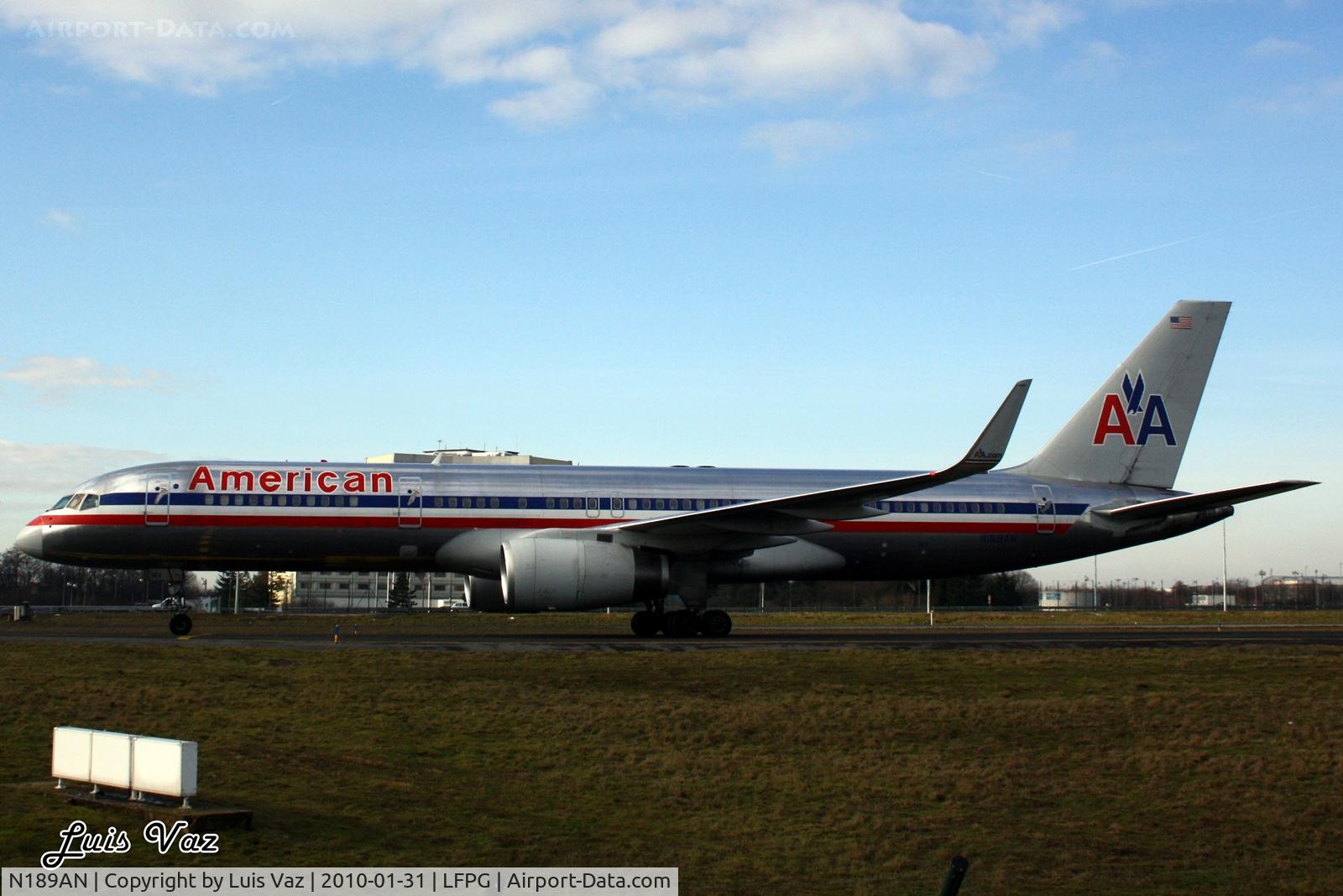 N189AN, 2001 Boeing 757-223 C/N 32383, American Airlines