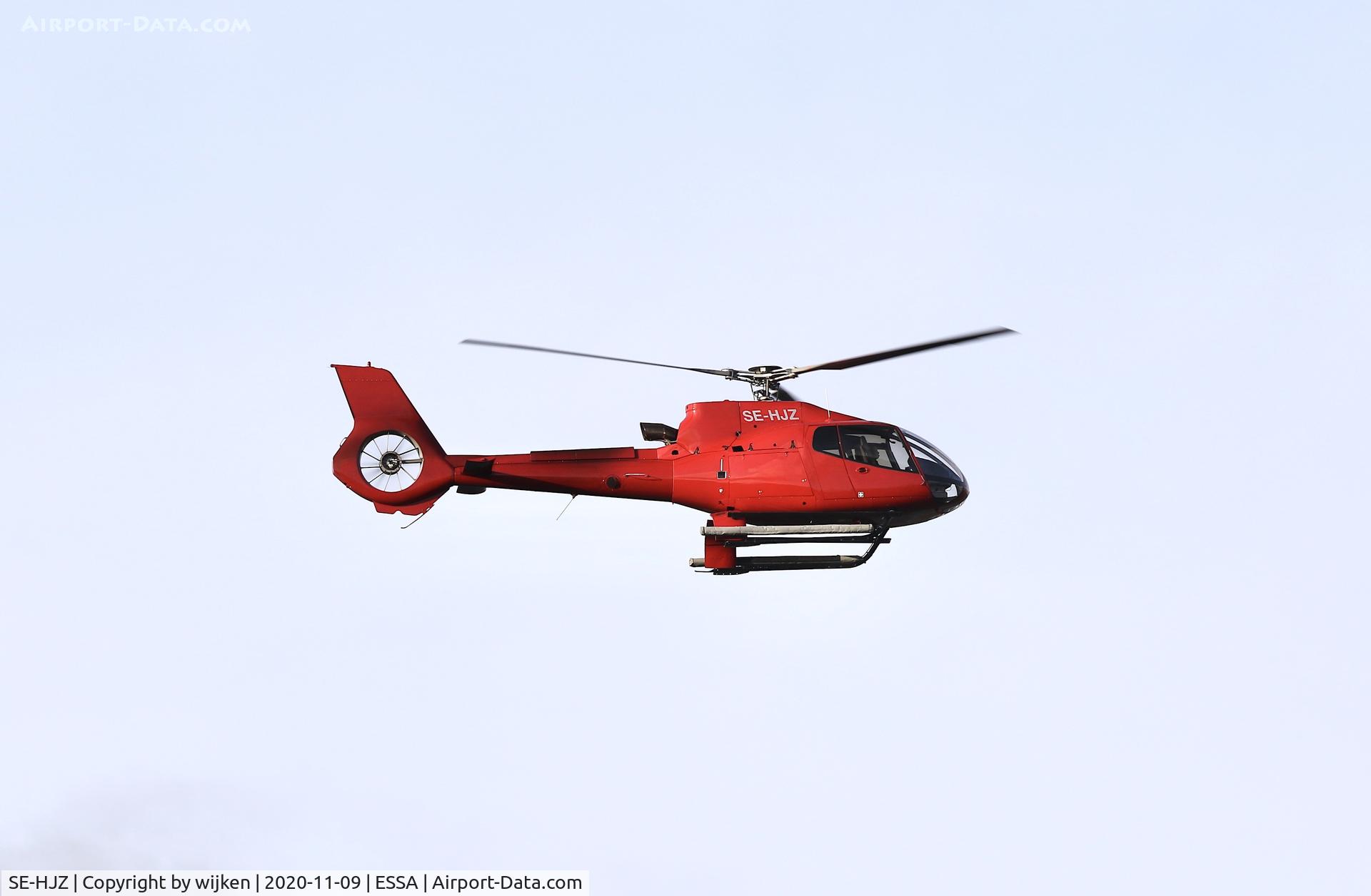 SE-HJZ, 2005 Eurocopter EC-130B-4 (AS-350B-4) C/N 3903, RWY 01R