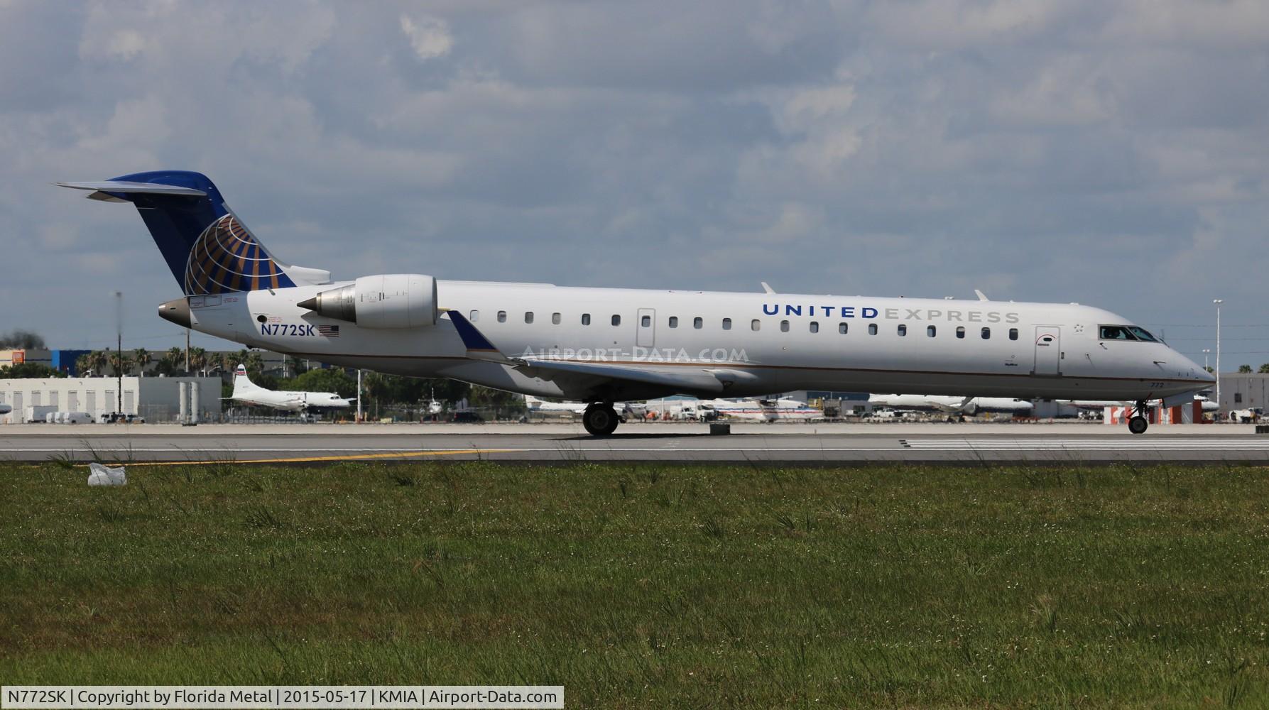 N772SK, 2005 Bombardier CRJ-702 (CL-600-2C10) Regional Jet C/N 10235, MIA spotting 2015