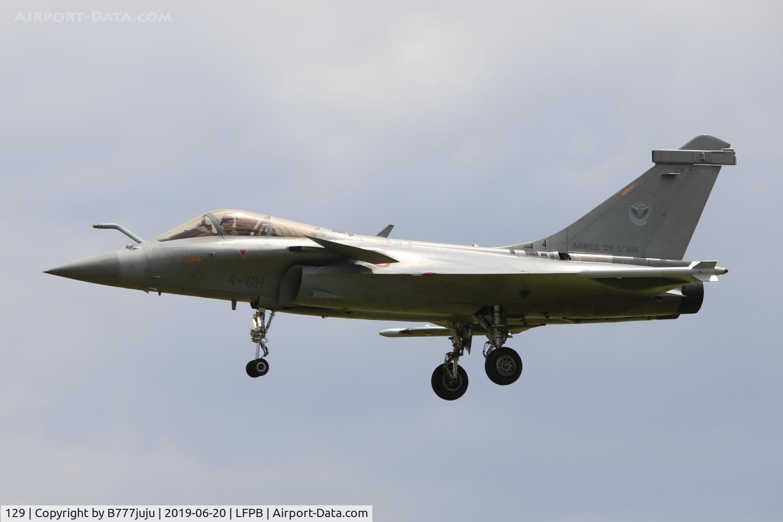 129, Dassault Rafale C C/N 129, on display at SIEA 2019