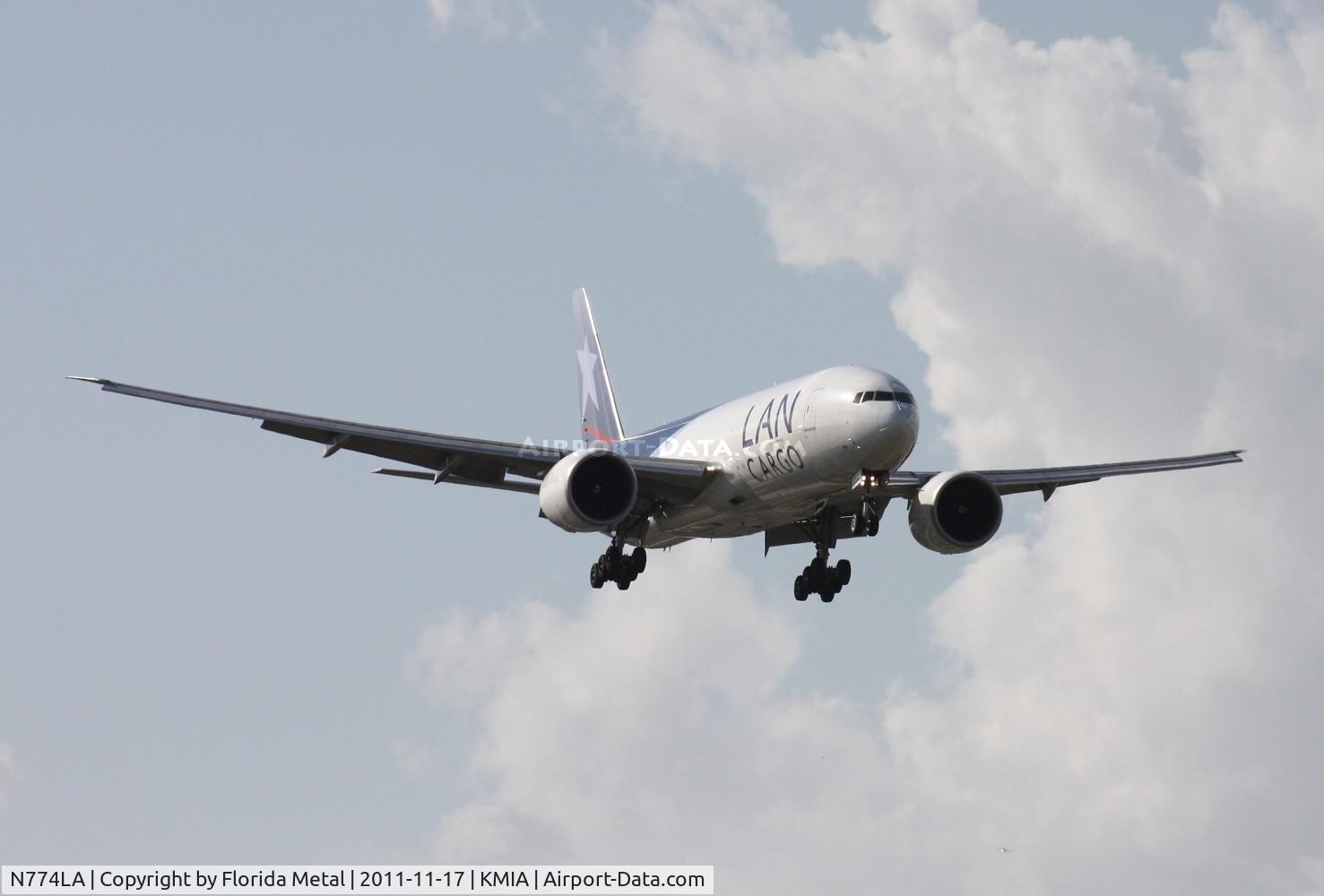 N774LA, 2009 Boeing 777-F6N C/N 37710, MIA spotting 2011