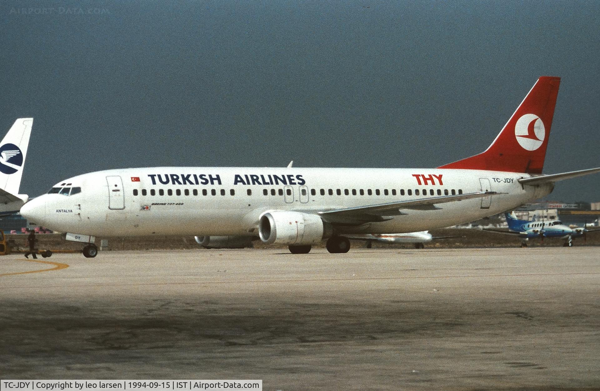 TC-JDY, 1992 Boeing 737-4Y0 C/N 26065, Istanbul 15.9.1994