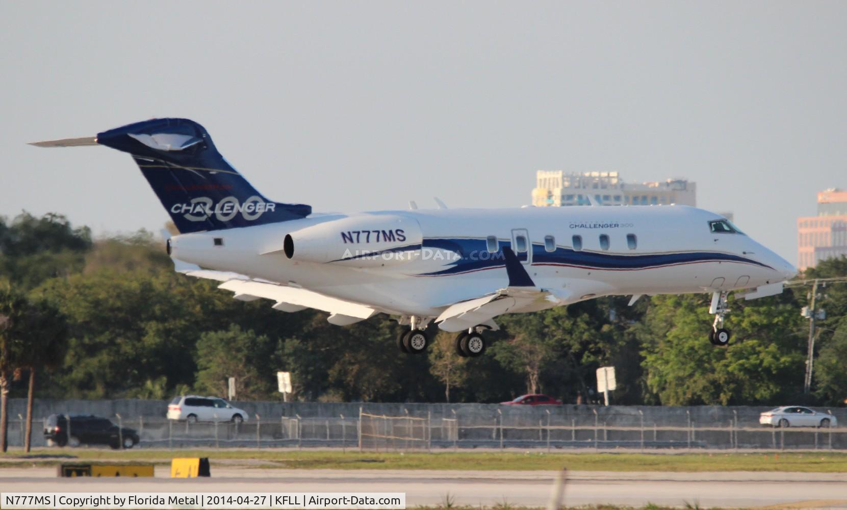 N777MS, 2007 Bombardier Challenger 300 (BD-100-1A10) C/N 20168, FLL spotting 2014