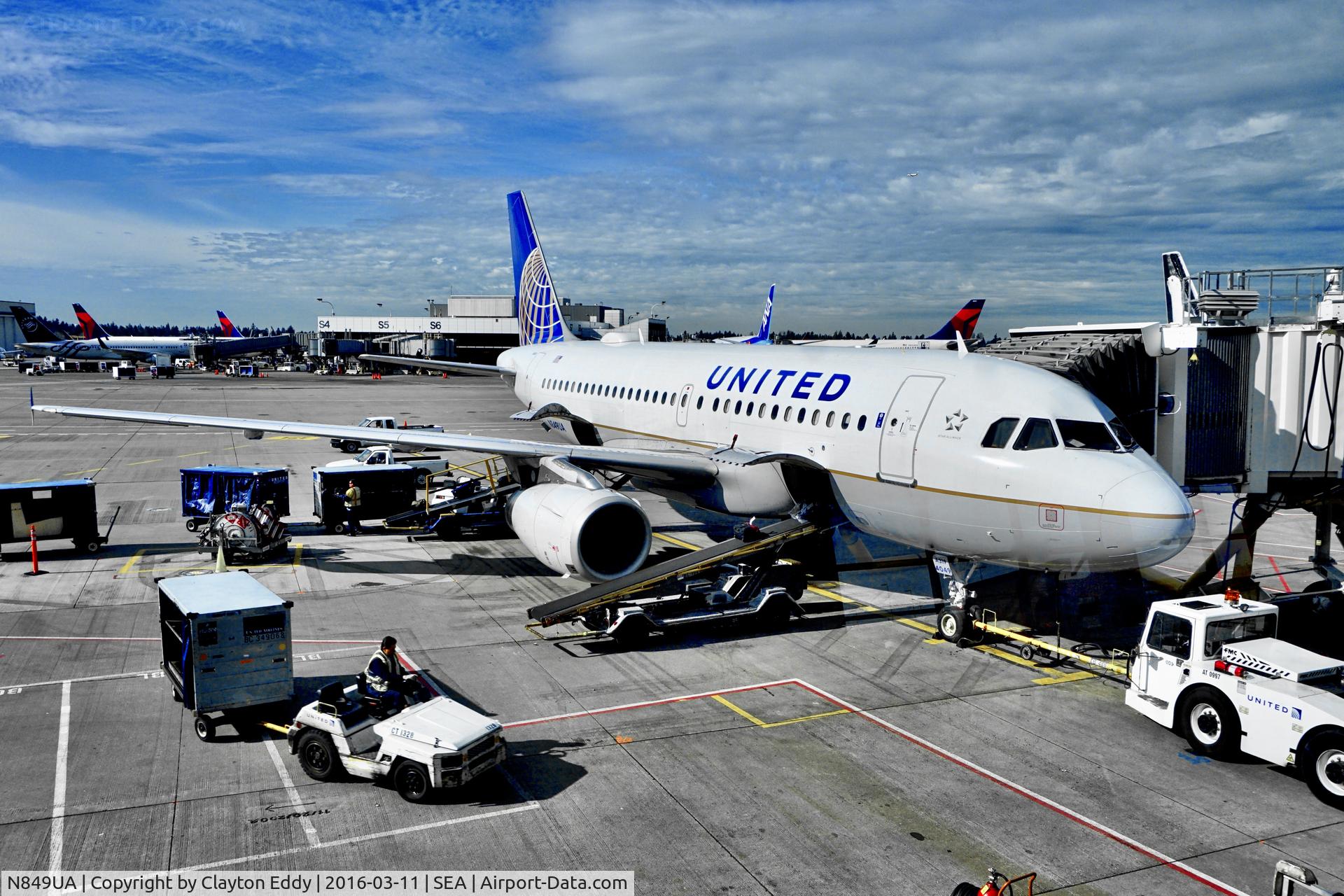 N849UA, 2002 Airbus A319-131 C/N 1649, SEA 2016.