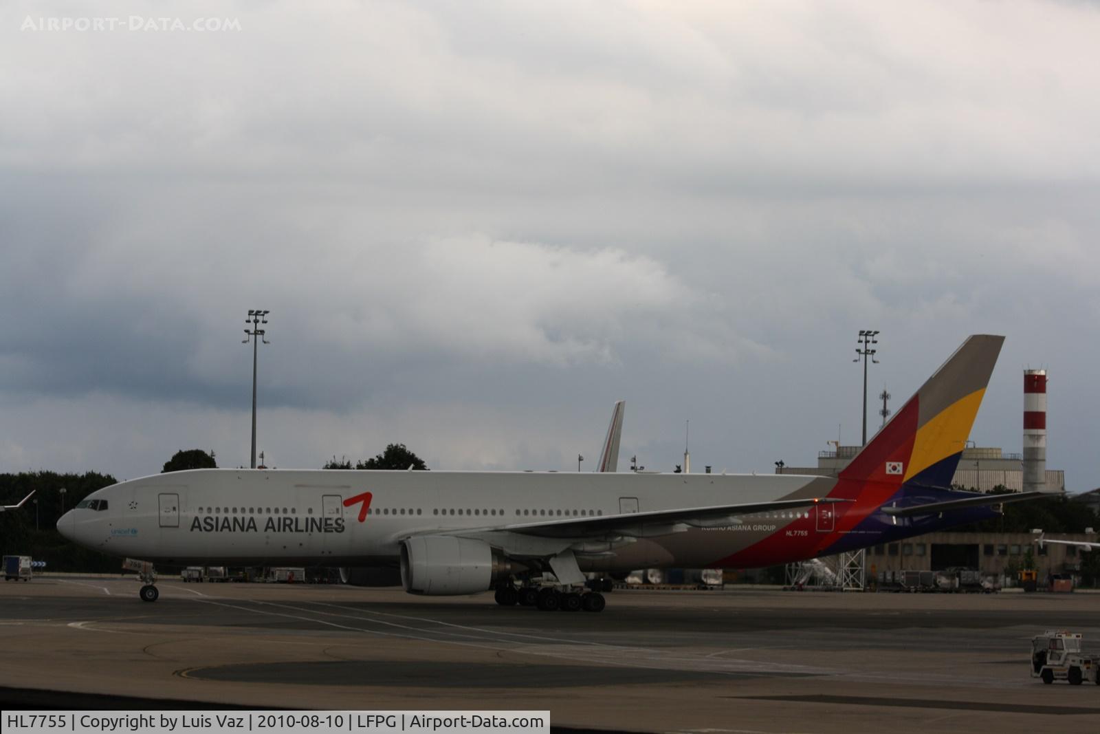 HL7755, 2007 Boeing 777-28E/ER C/N 30861, Asiana