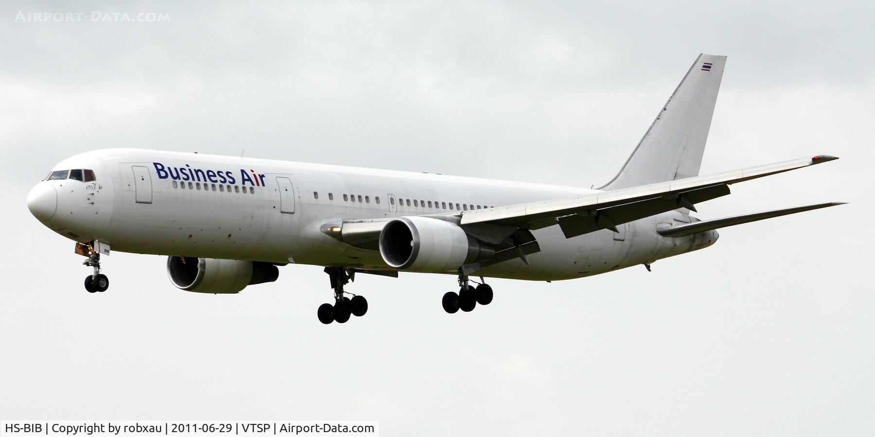 HS-BIB, 1989 Boeing 767-341 C/N 24753, Sometime before the blue motif was applied to its tail, HS-BIB is seen on final to Phuket's runway 27