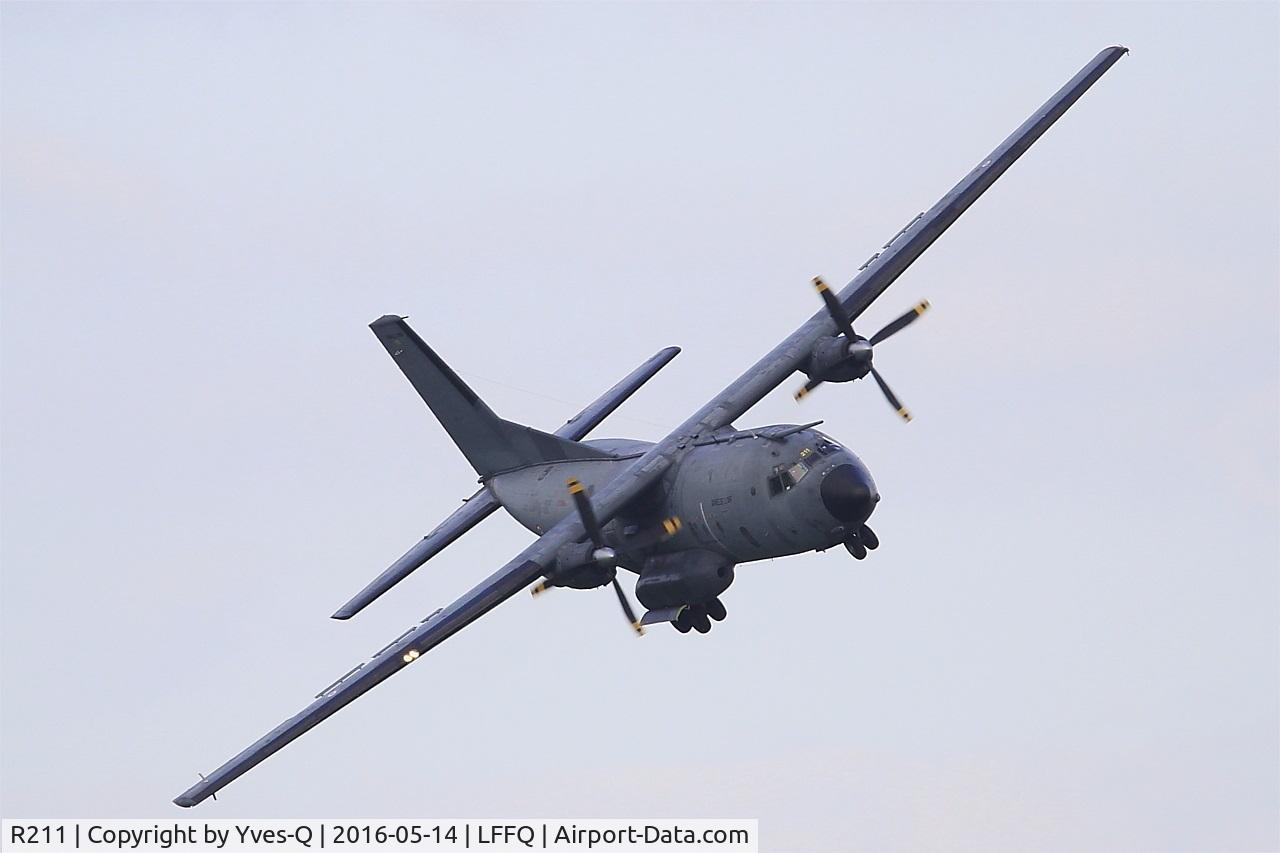 R211, Transall C-160R C/N 214, Transall C-160R, On display, La Ferté-Alais airfield (LFFQ) Air show 2016